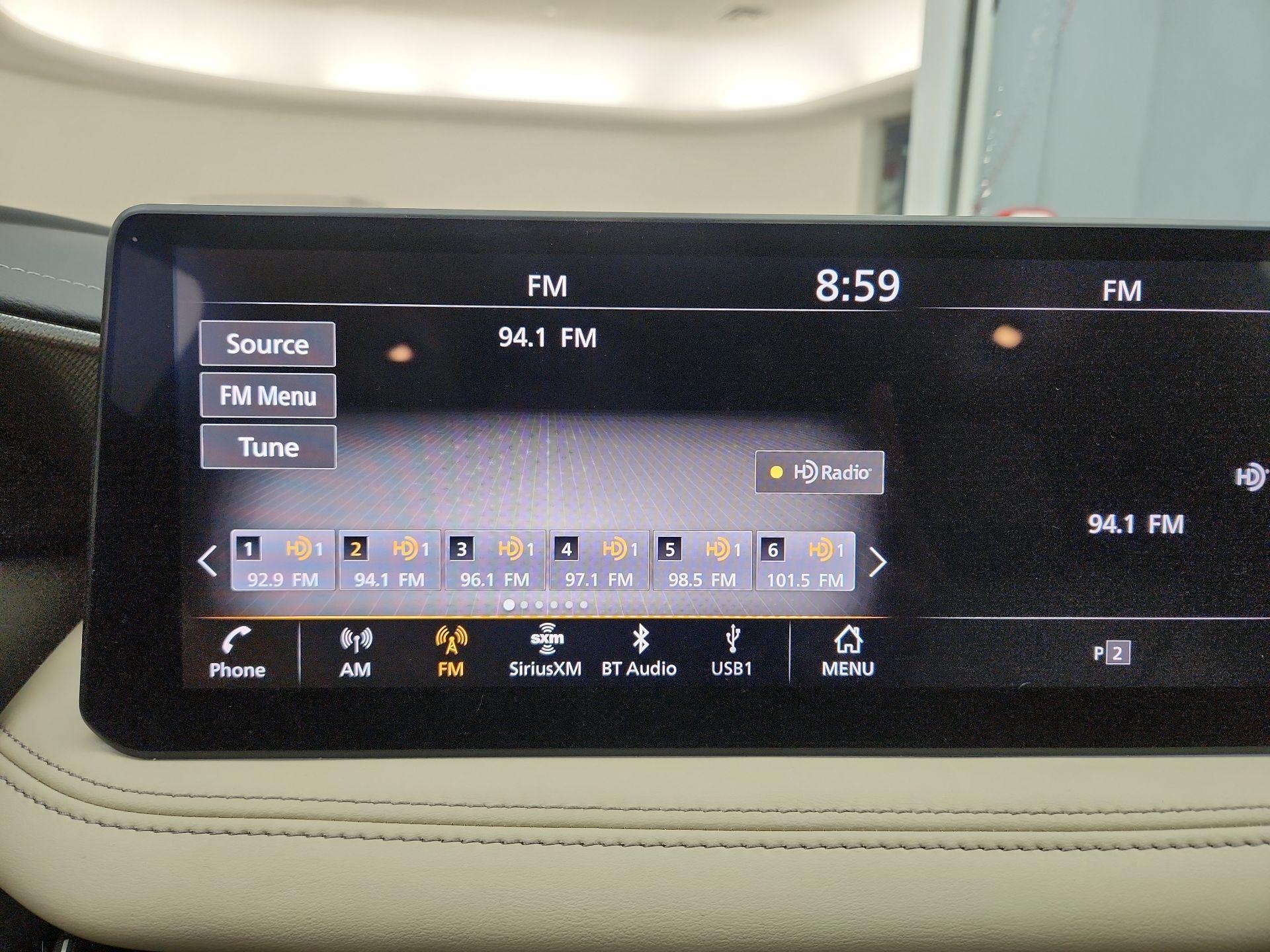 Thumbnail: 2023 INFINITI QX60 - 16