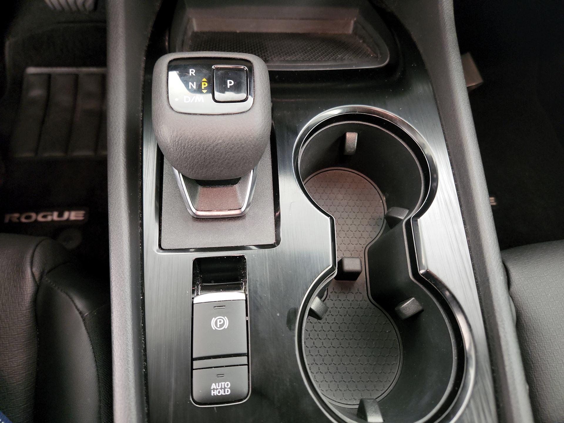 Thumbnail: 2023 Nissan Rogue - 17