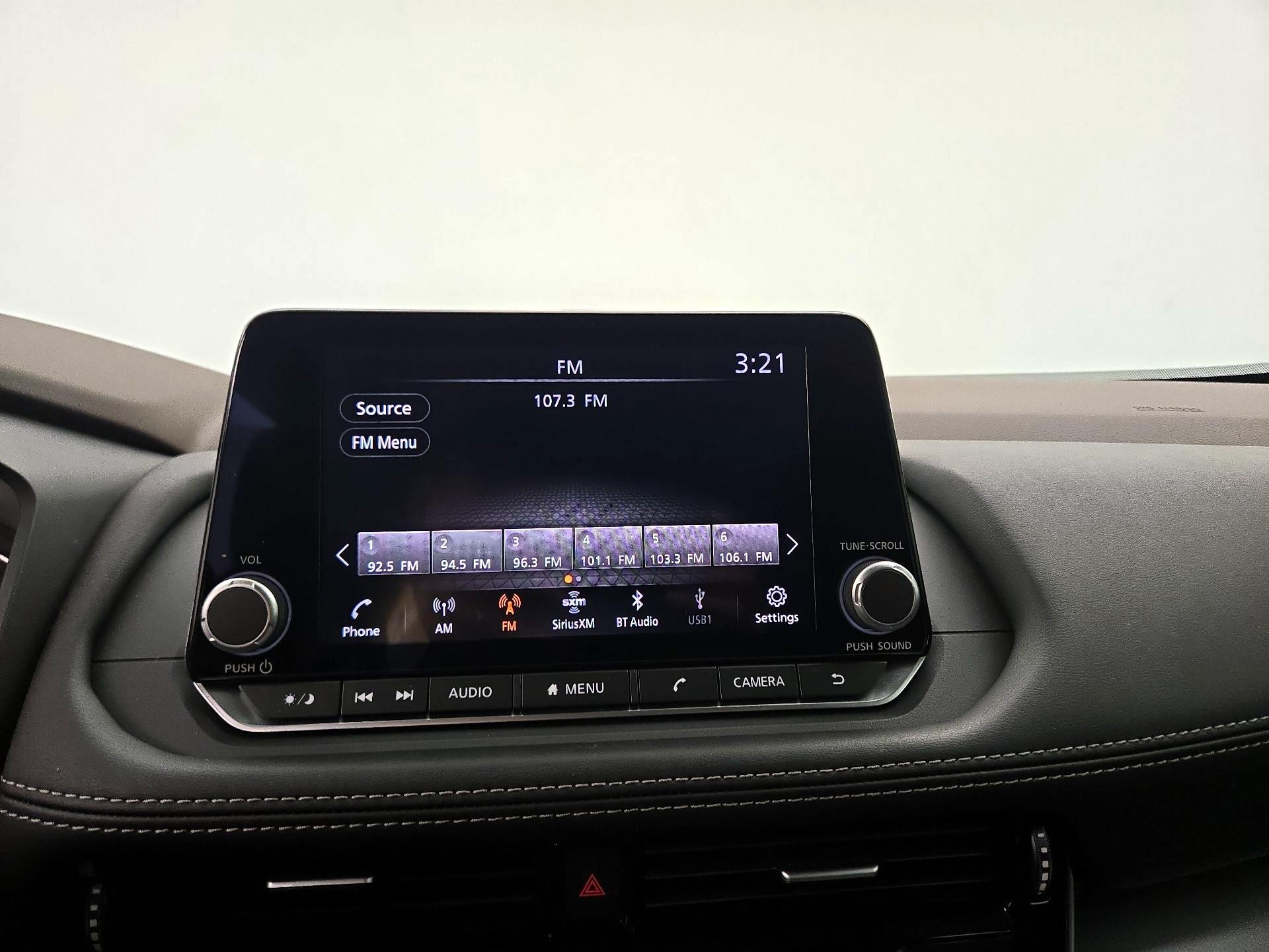 Thumbnail: 2022 Nissan Rogue - 15