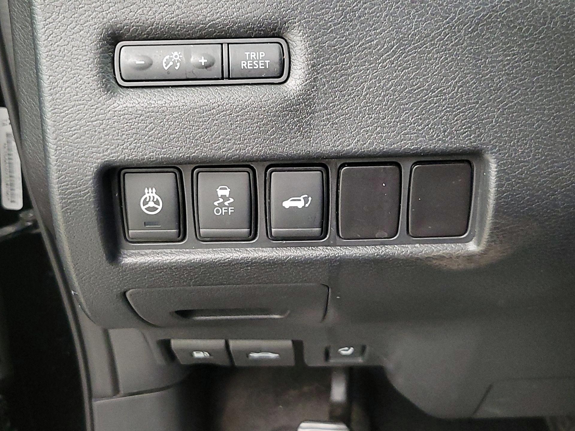 Thumbnail: 2017 Nissan Murano - 13