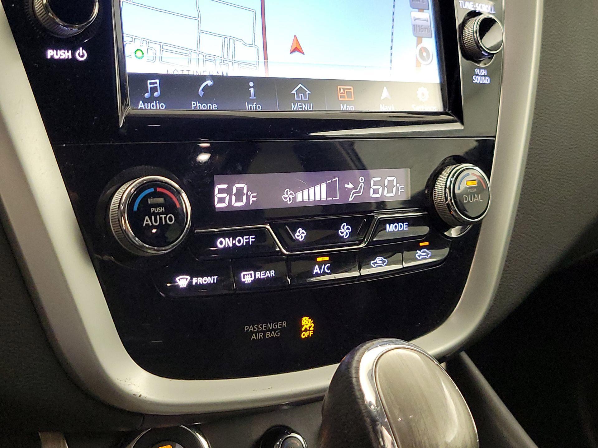 Thumbnail: 2017 Nissan Murano - 17