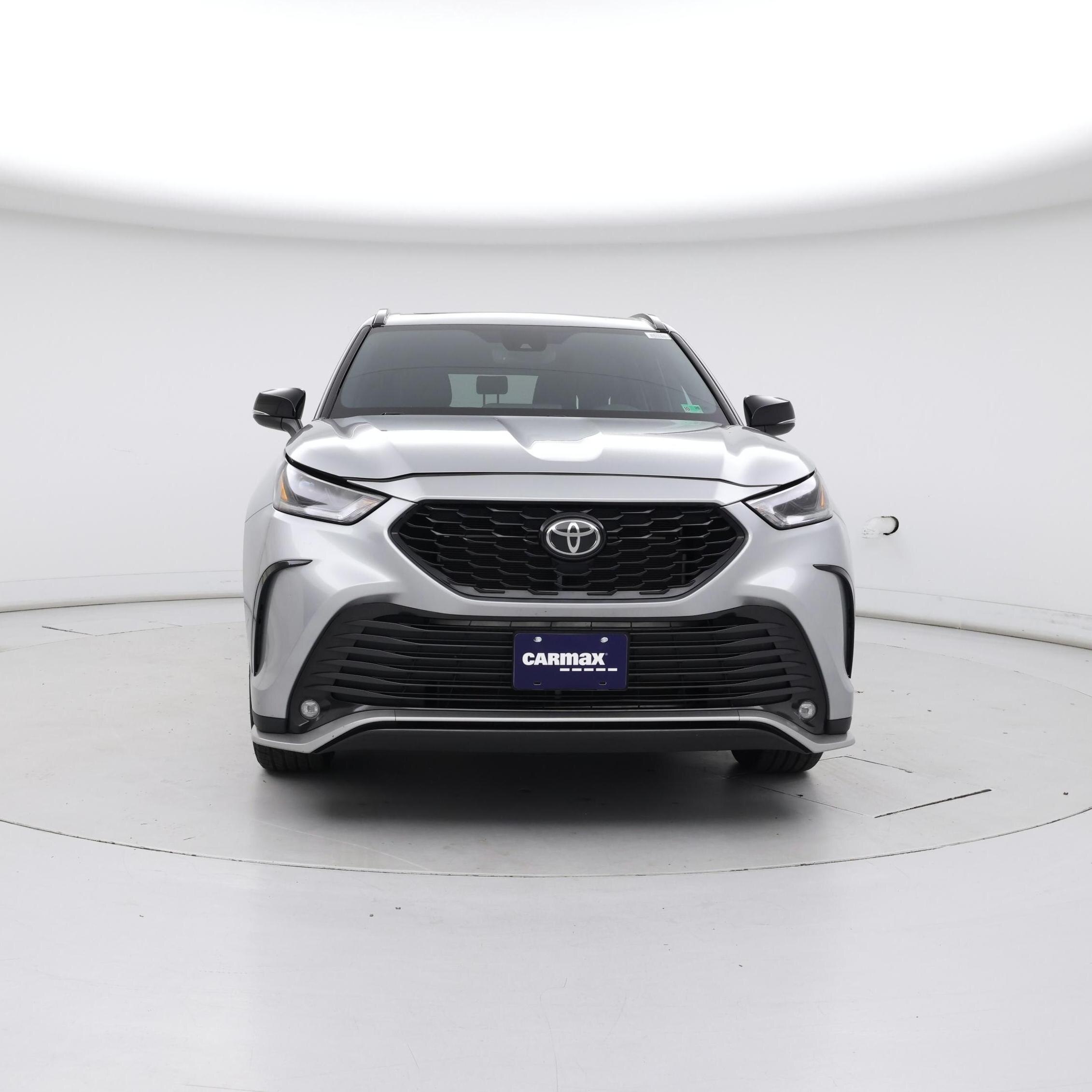 Thumbnail: 2023 Toyota Highlander - 5