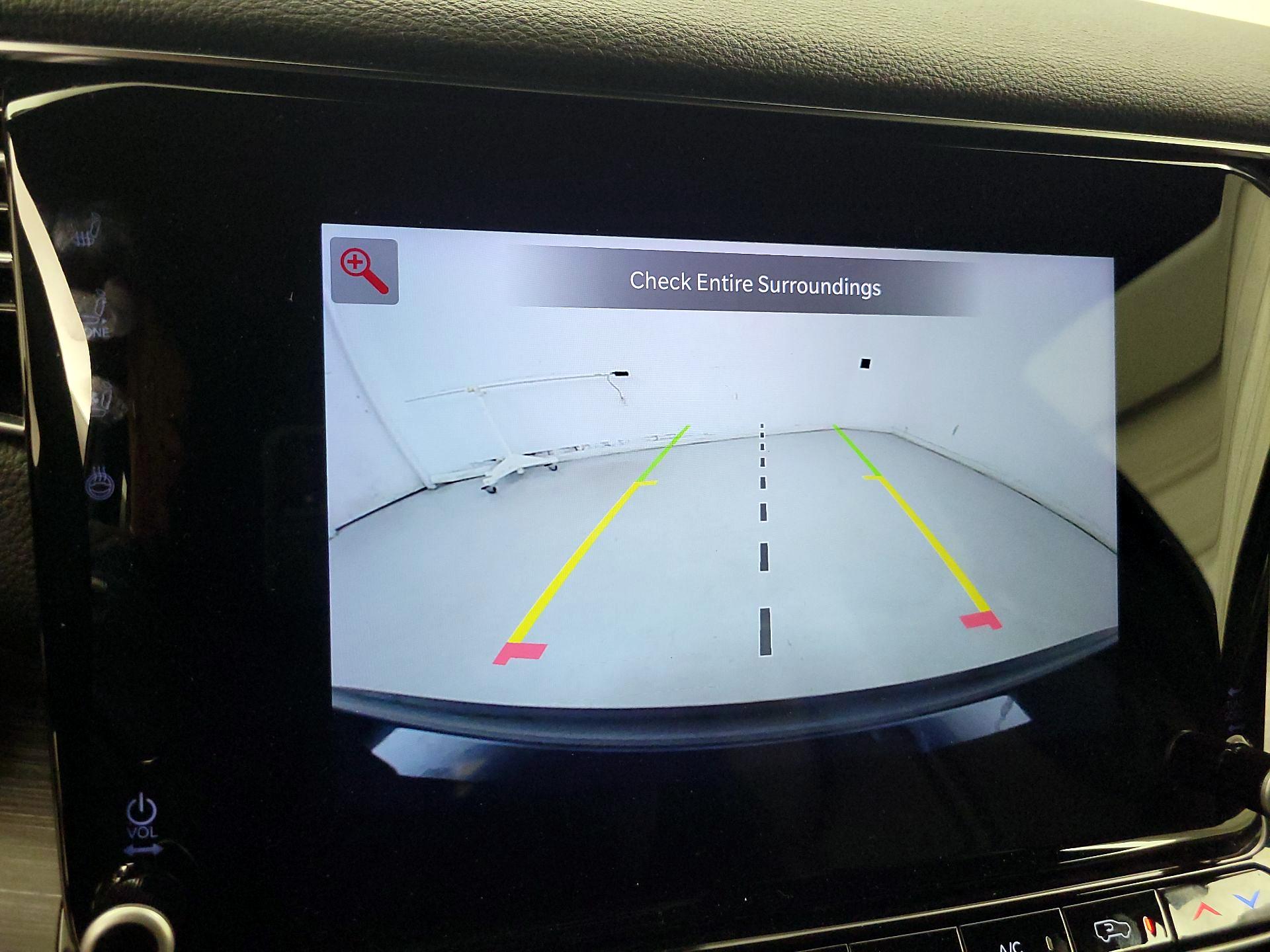 Thumbnail: 2024 Jeep Wagoneer - 15