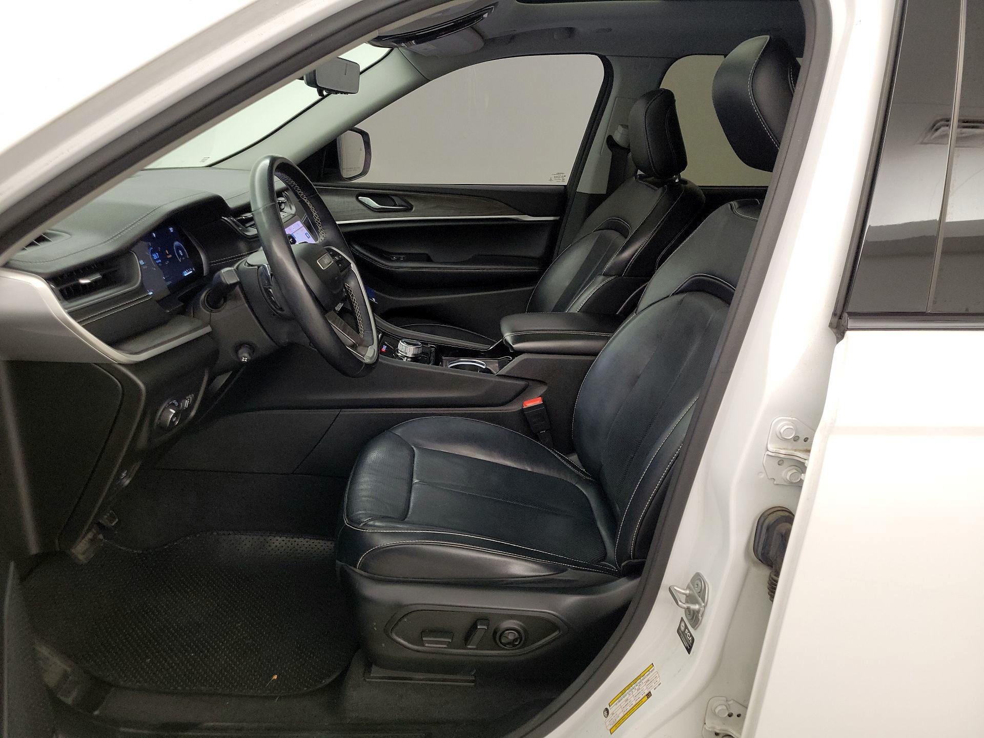 Thumbnail: 2021 Jeep Grand Cherokee L - 11