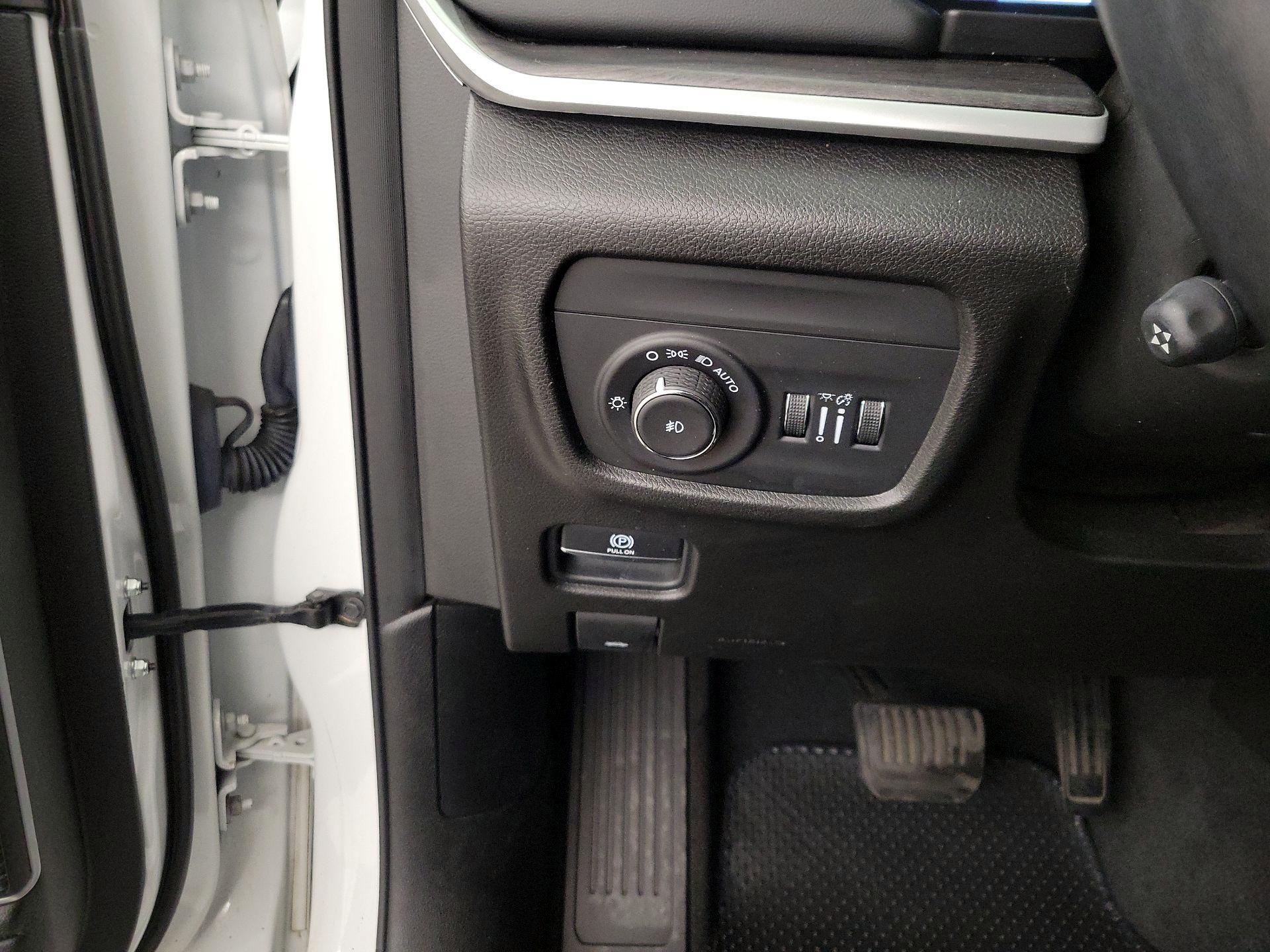 Thumbnail: 2021 Jeep Grand Cherokee L - 13