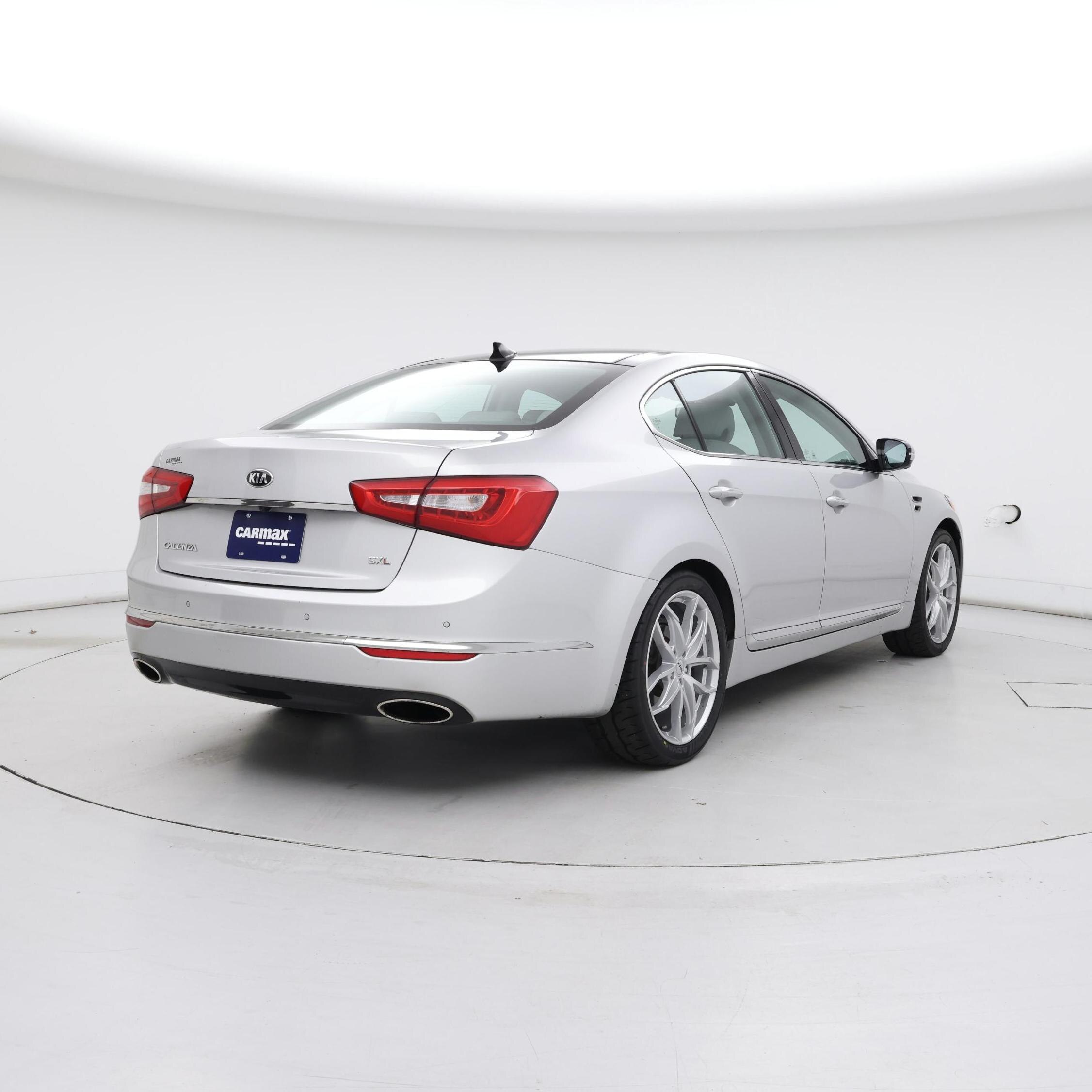 Thumbnail: 2016 Kia Cadenza - 8