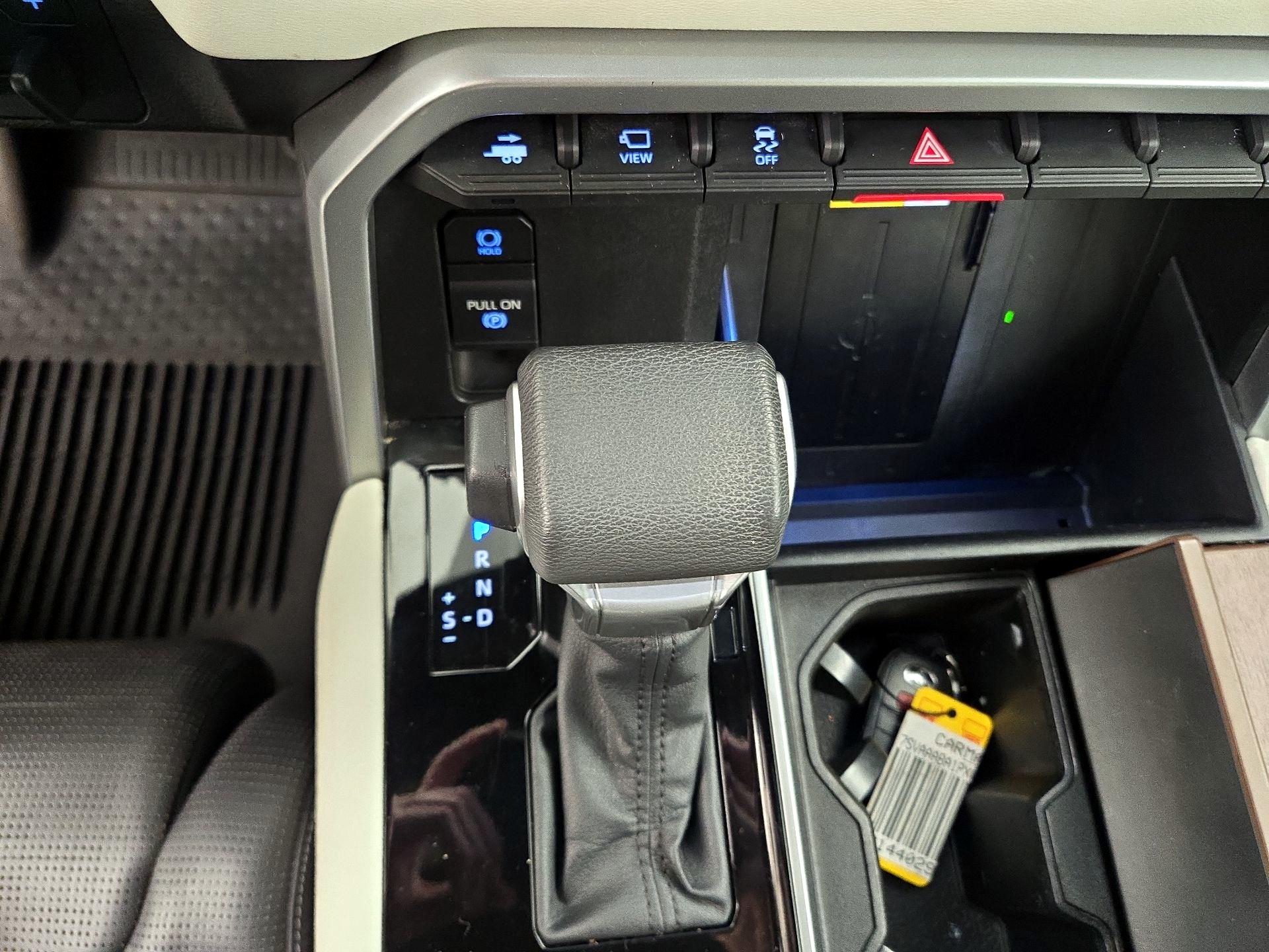 Thumbnail: 2023 Toyota Sequoia - 17