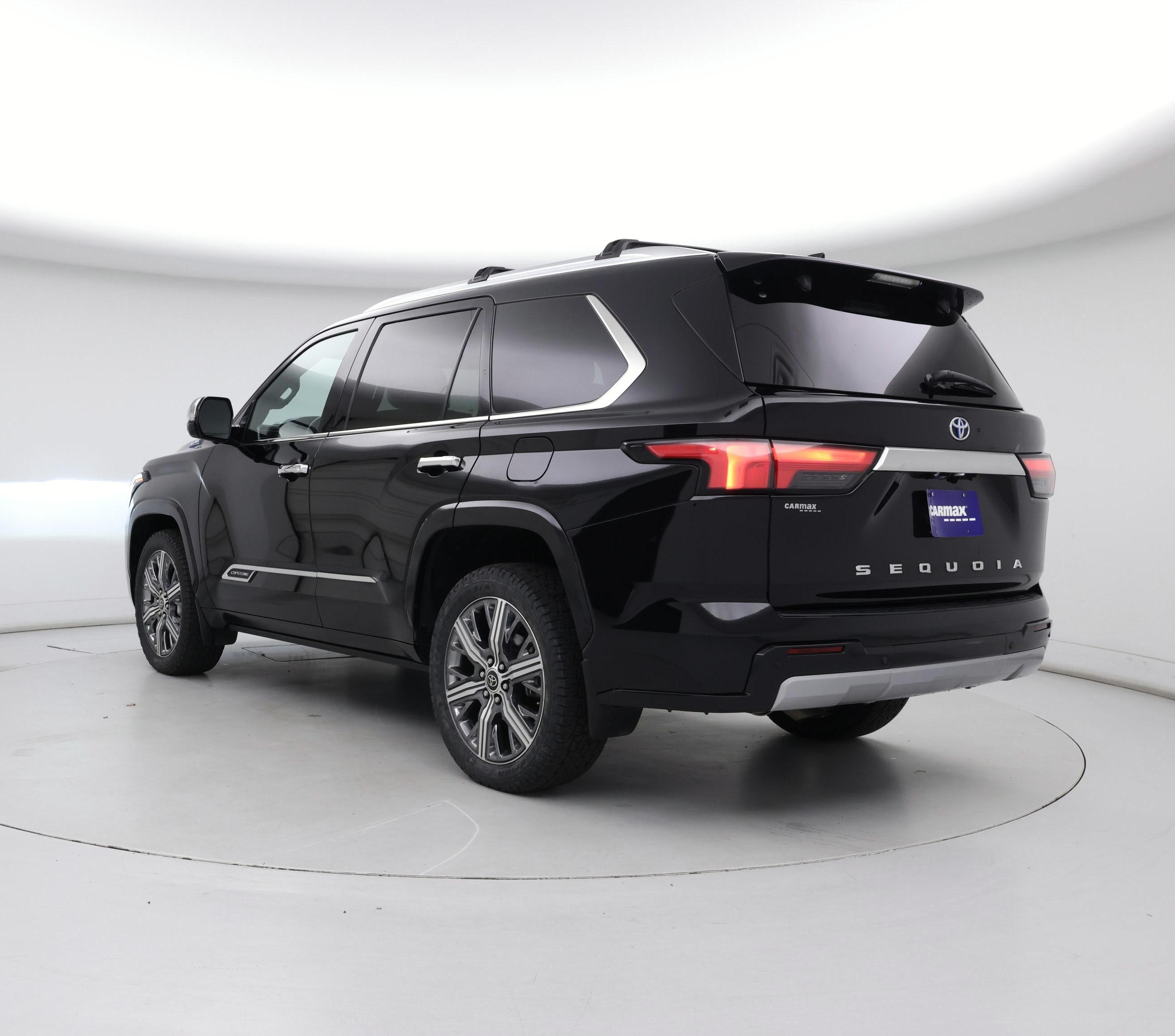 Thumbnail: 2023 Toyota Sequoia - 2