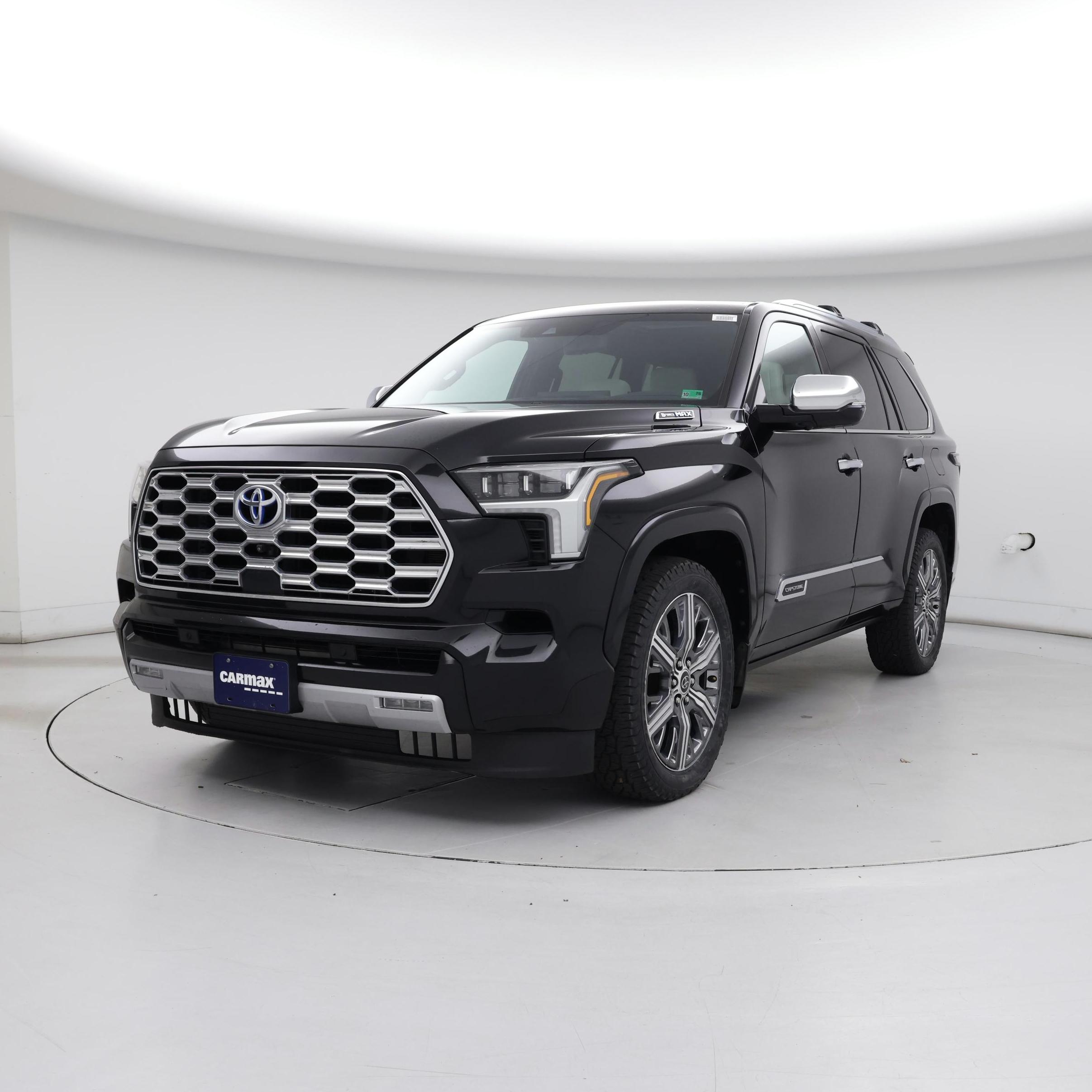 Thumbnail: 2023 Toyota Sequoia - 4