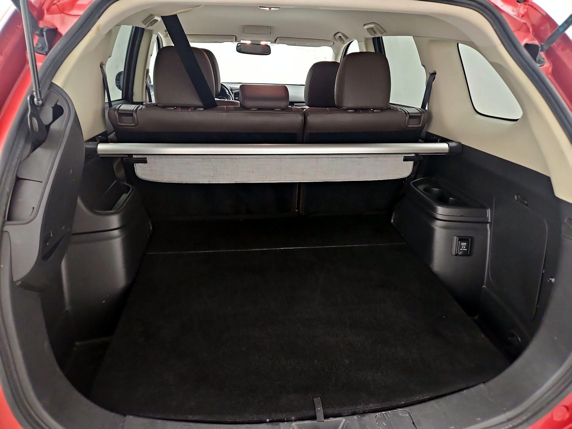 Thumbnail: 2018 Mitsubishi Outlander - 20