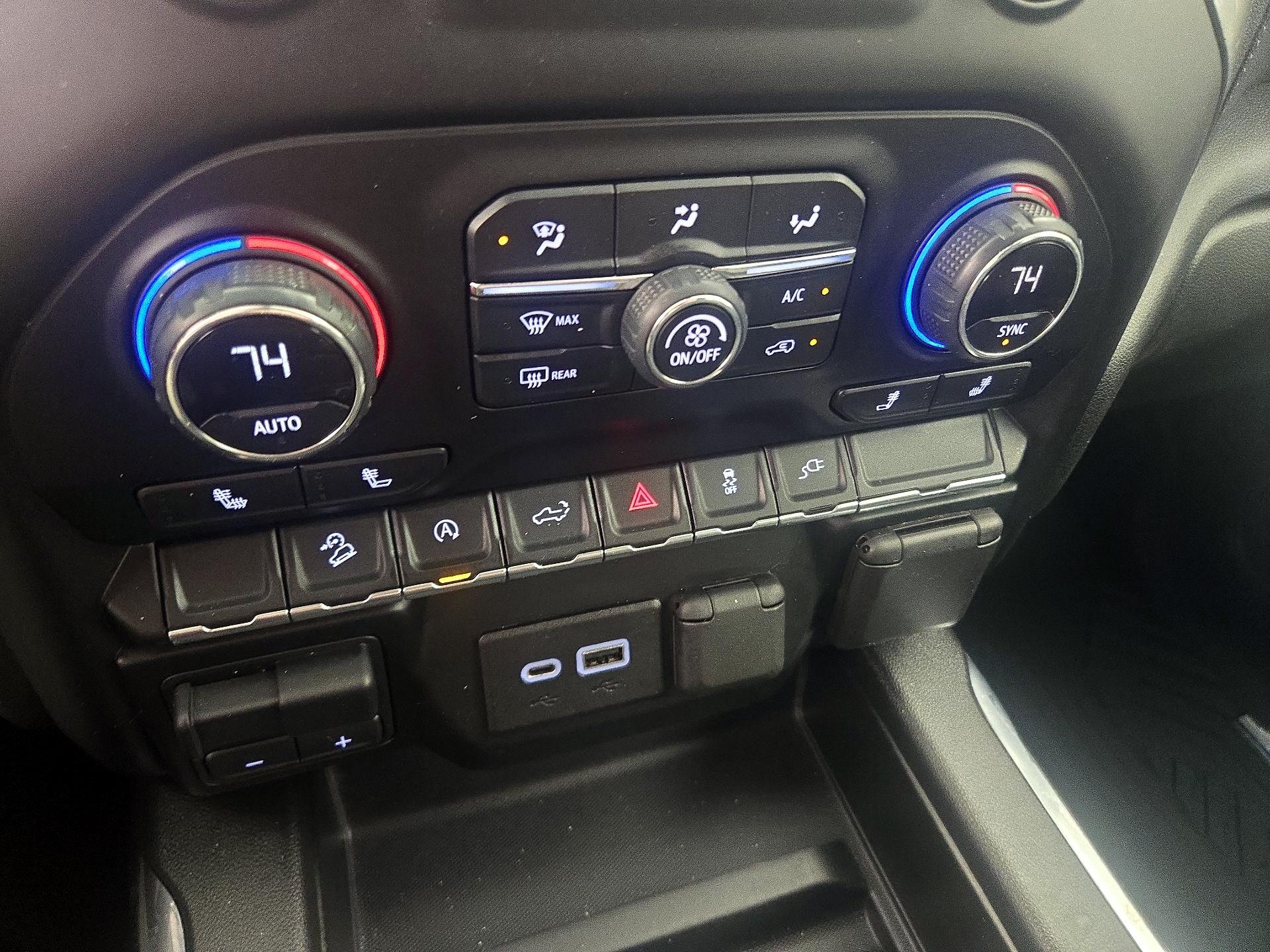 Thumbnail: 2021 Chevrolet Silverado 1500 - 16