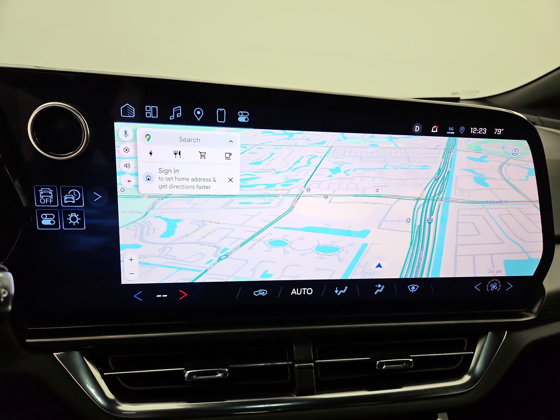 Thumbnail: 2025 Chevrolet Equinox - 14