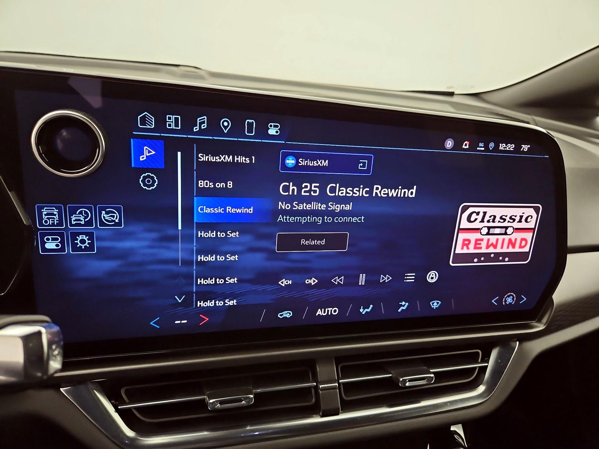 Thumbnail: 2025 Chevrolet Equinox - 16