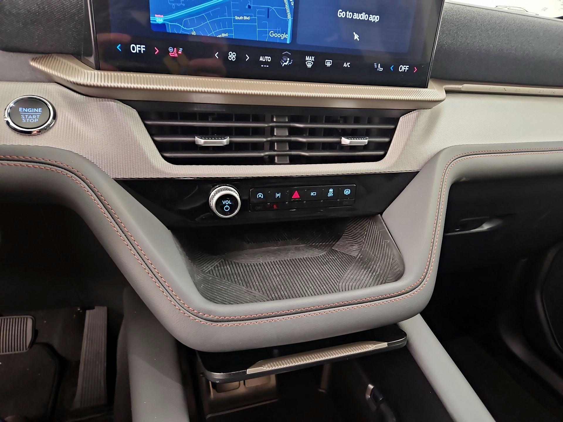 Thumbnail: 2025 Ford Explorer - 17