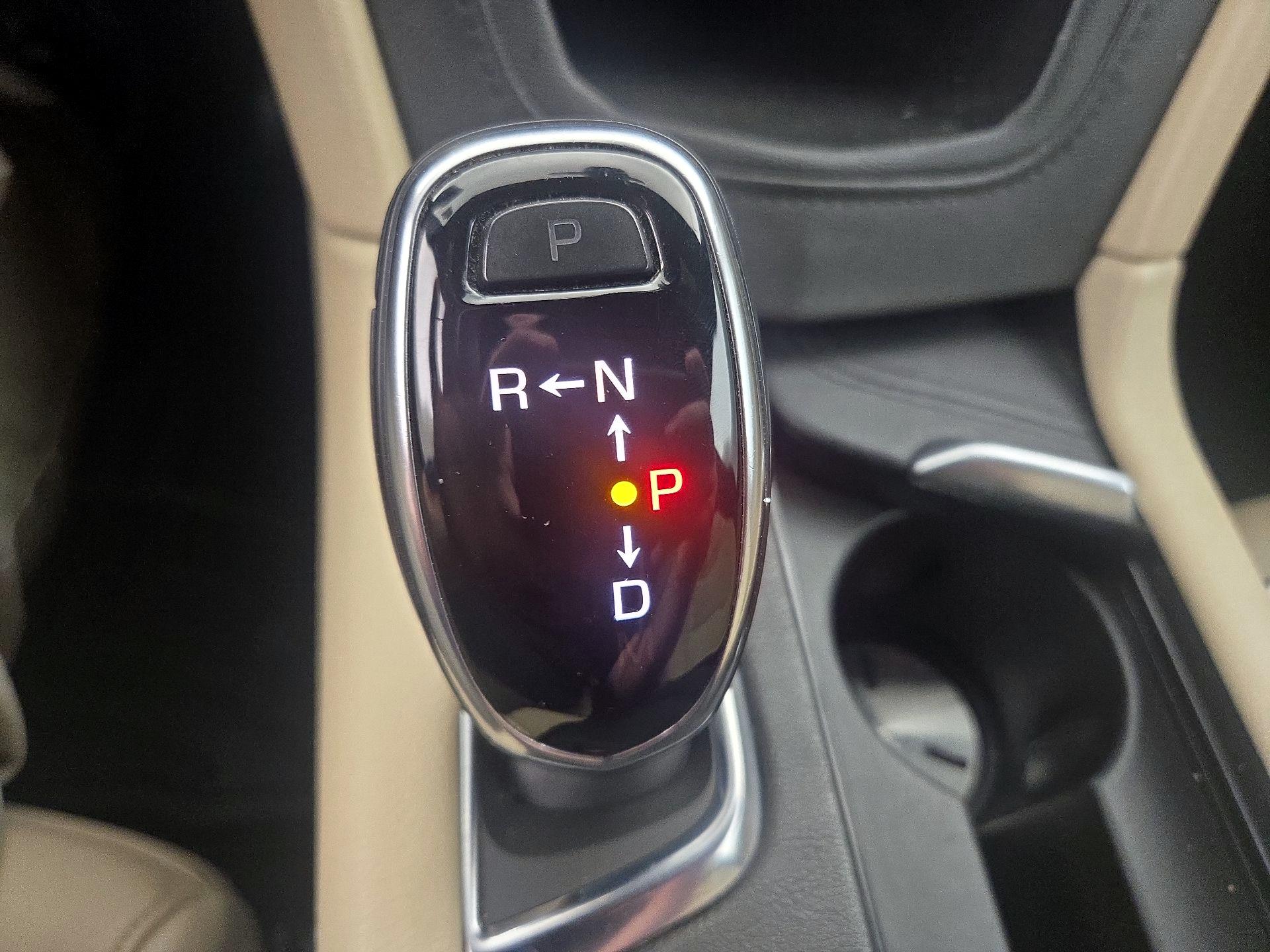 Thumbnail: 2018 Cadillac XT5 - 18