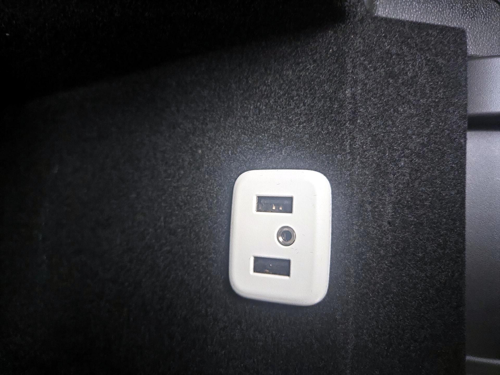 Thumbnail: 2018 Cadillac XT5 - 19