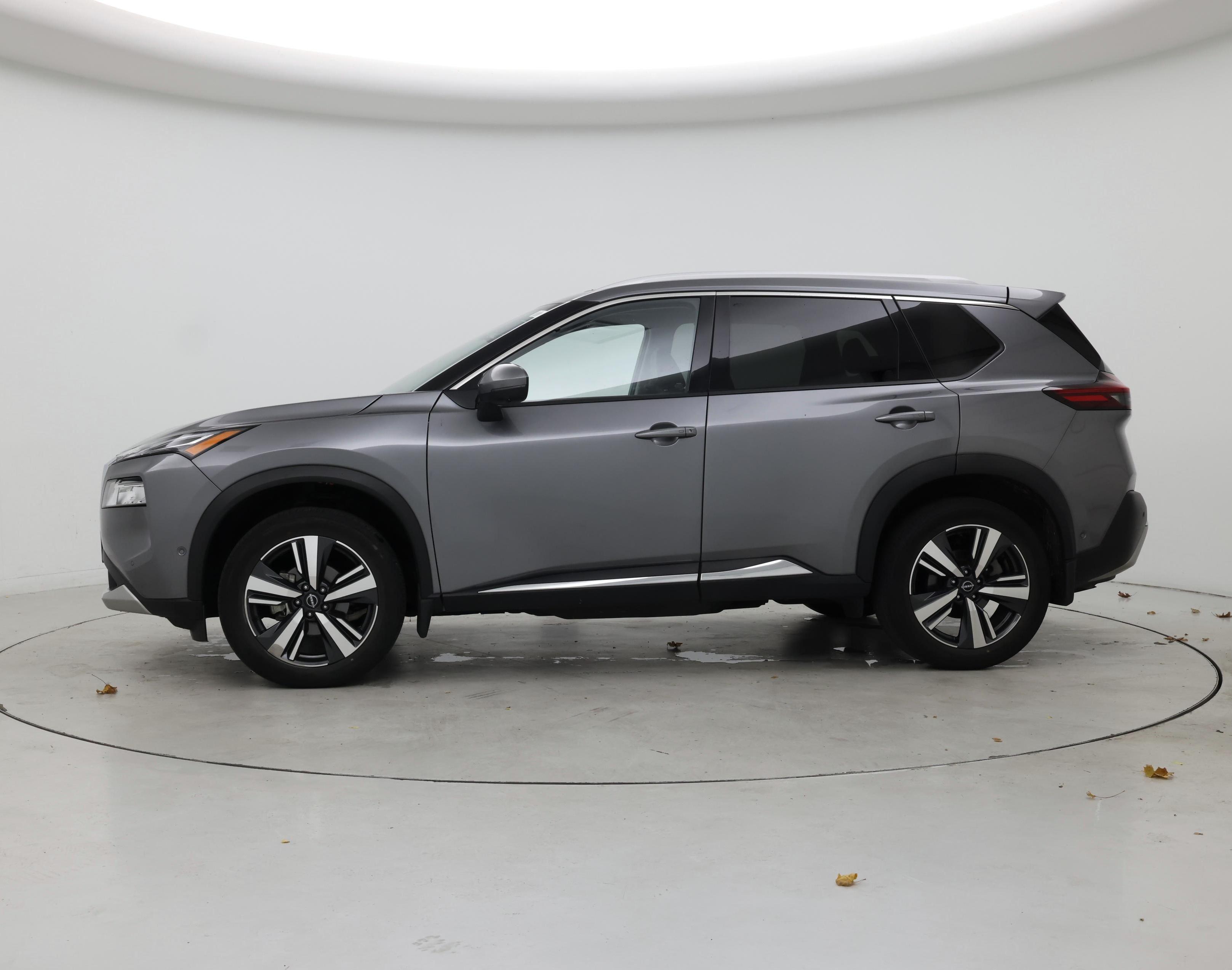 Thumbnail: 2023 Nissan Rogue - 3