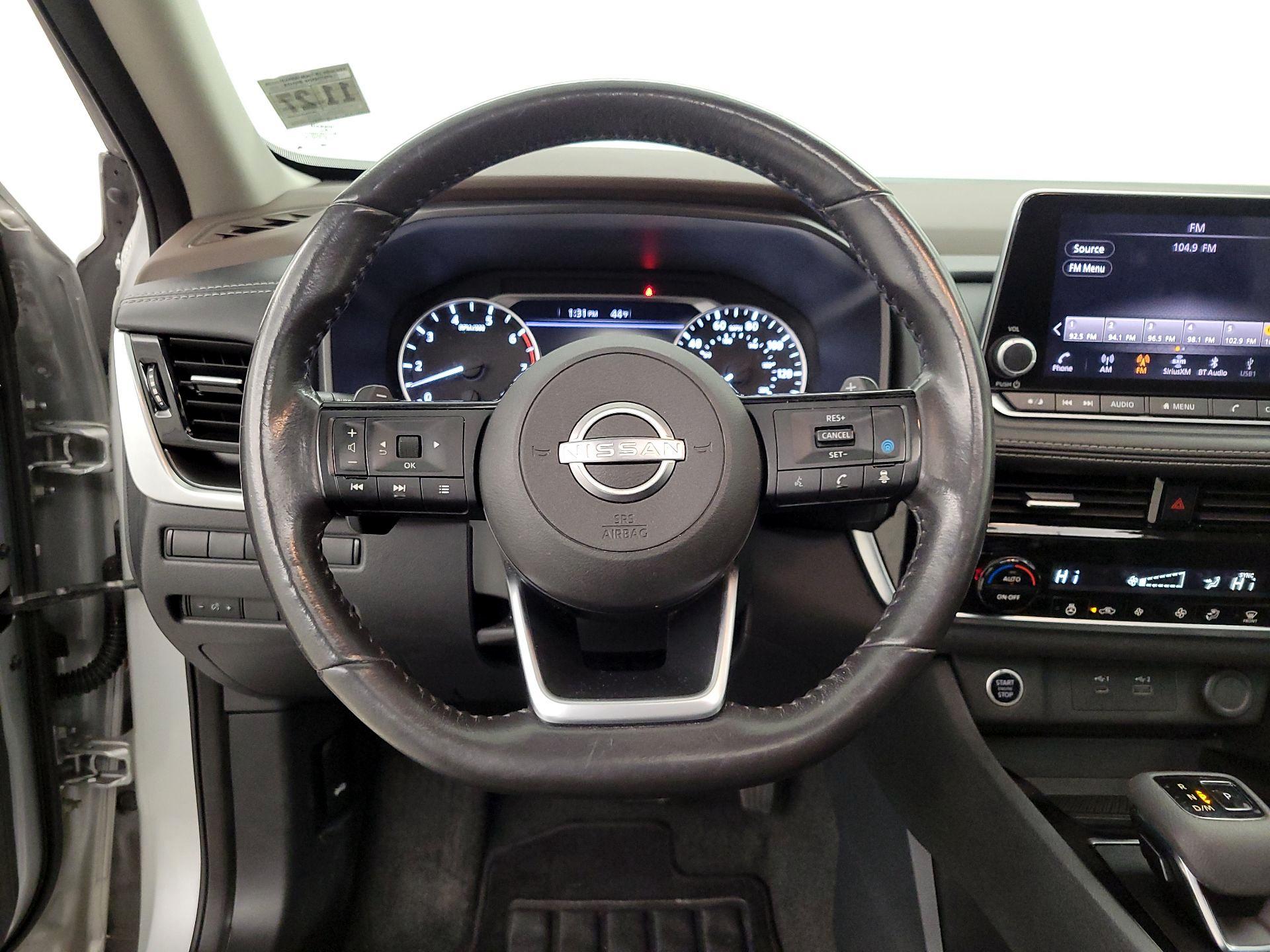 Thumbnail: 2023 Nissan Rogue - 10