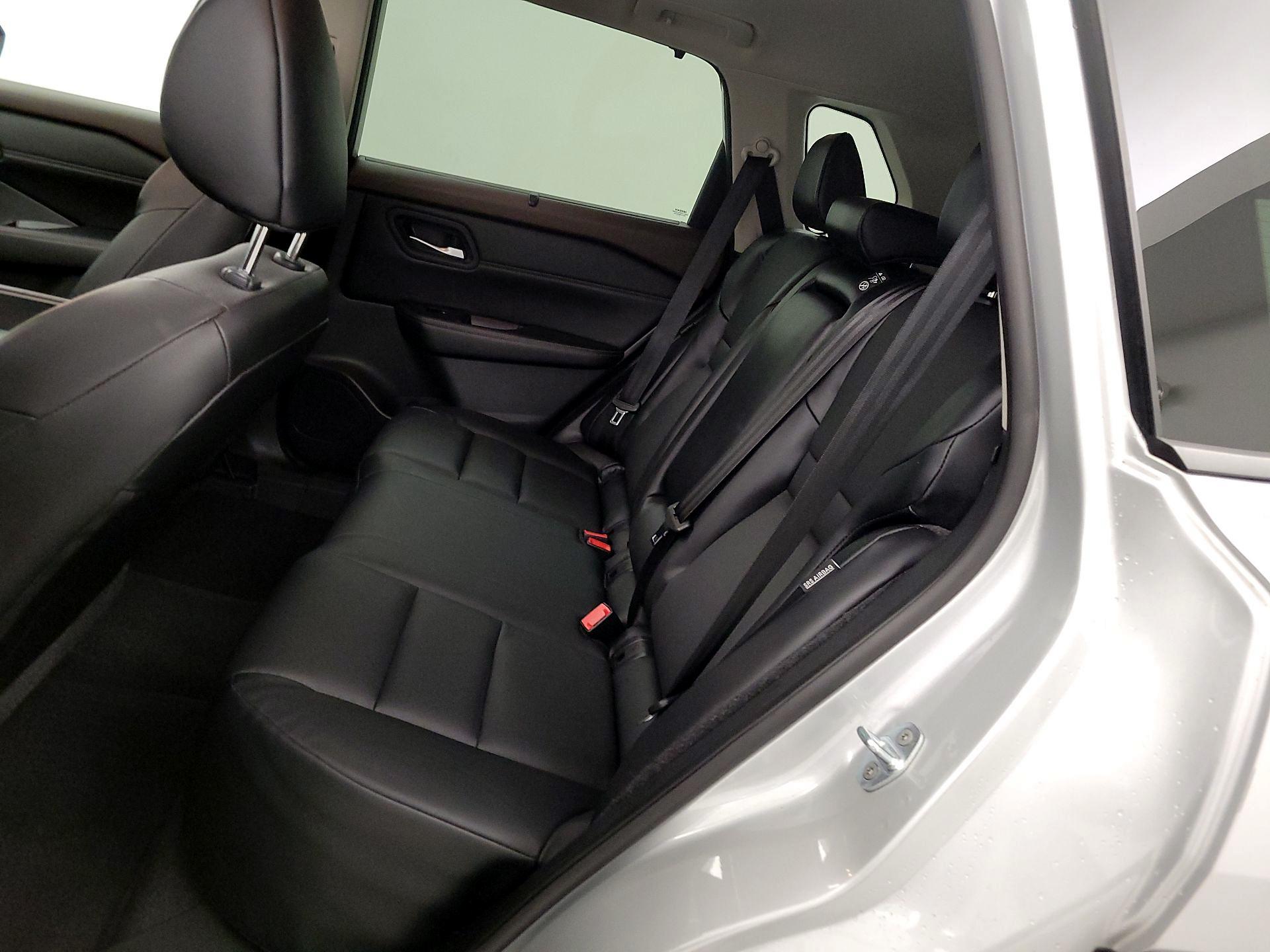 Thumbnail: 2023 Nissan Rogue - 20