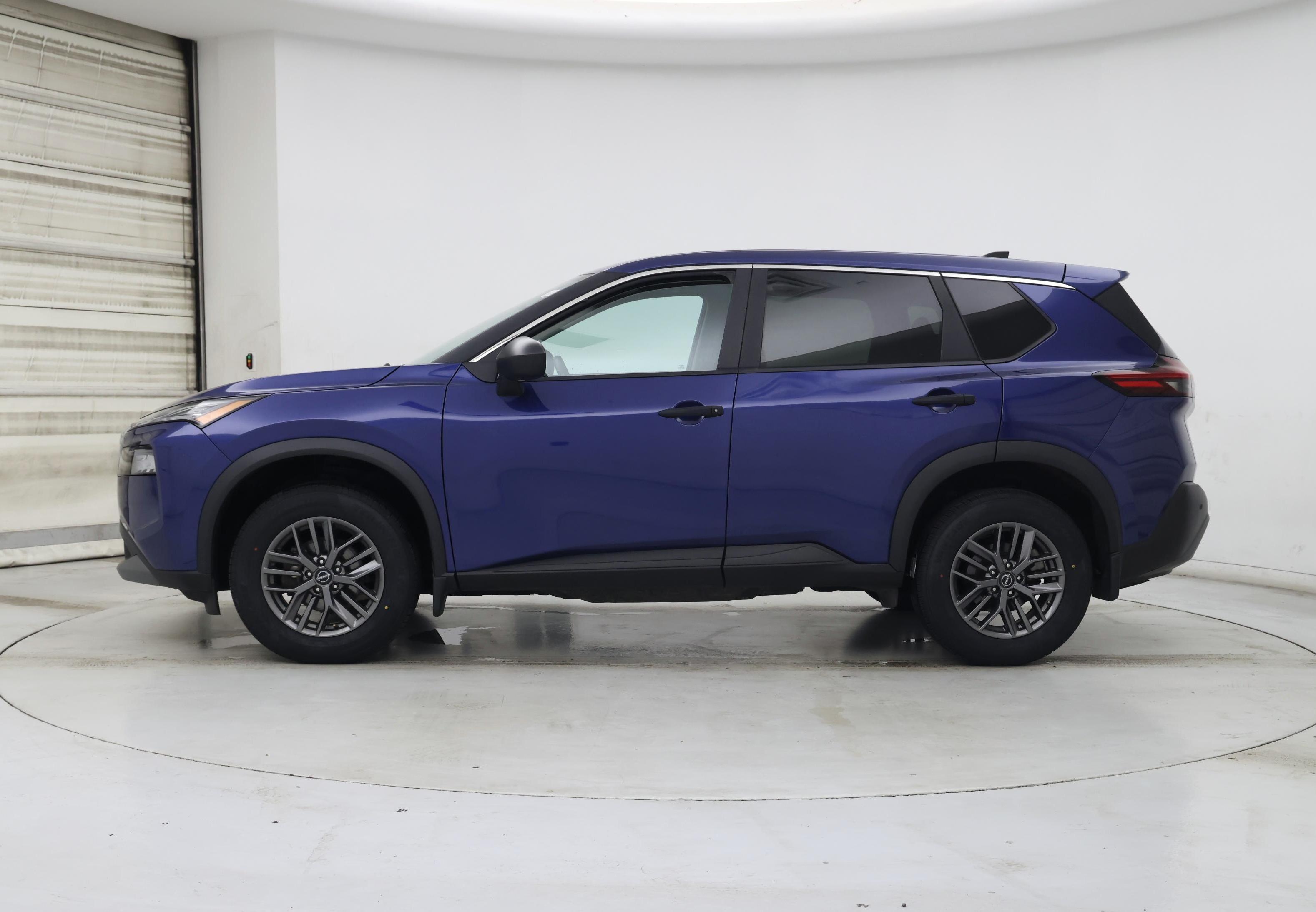 Thumbnail: 2023 Nissan Rogue - 3