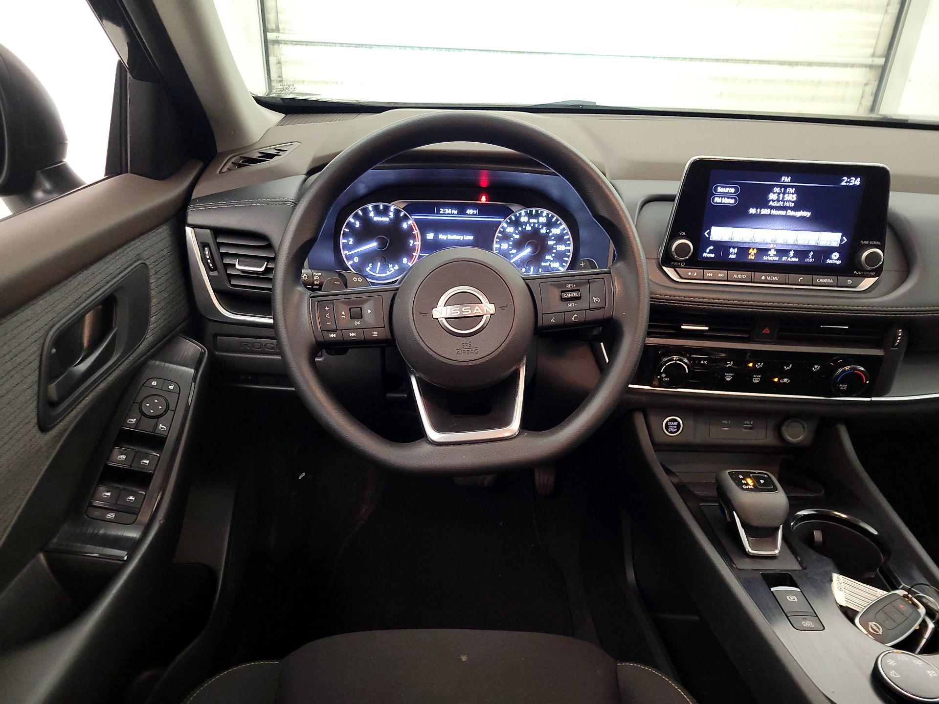 Thumbnail: 2023 Nissan Rogue - 10