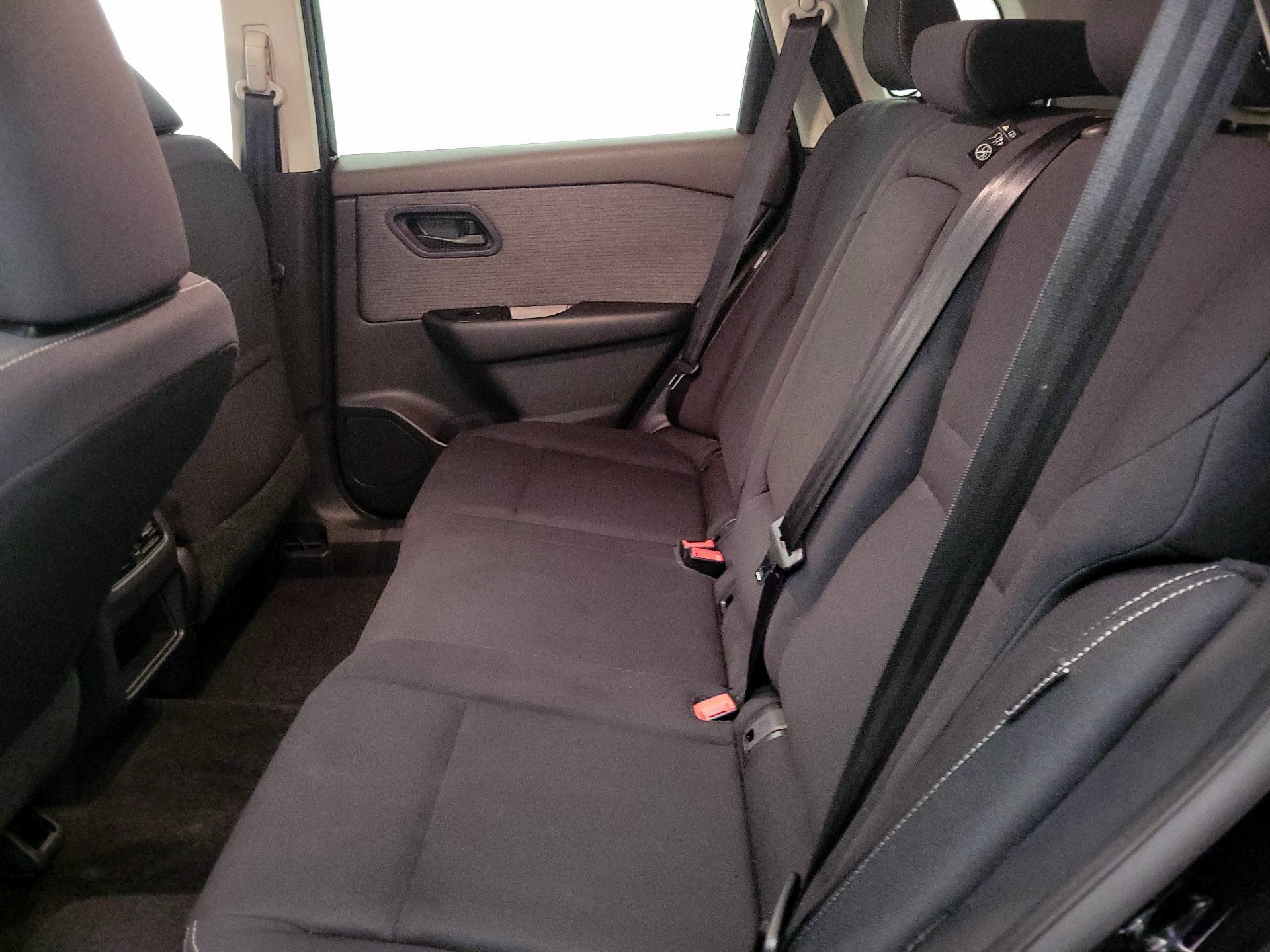 Thumbnail: 2023 Nissan Rogue - 19