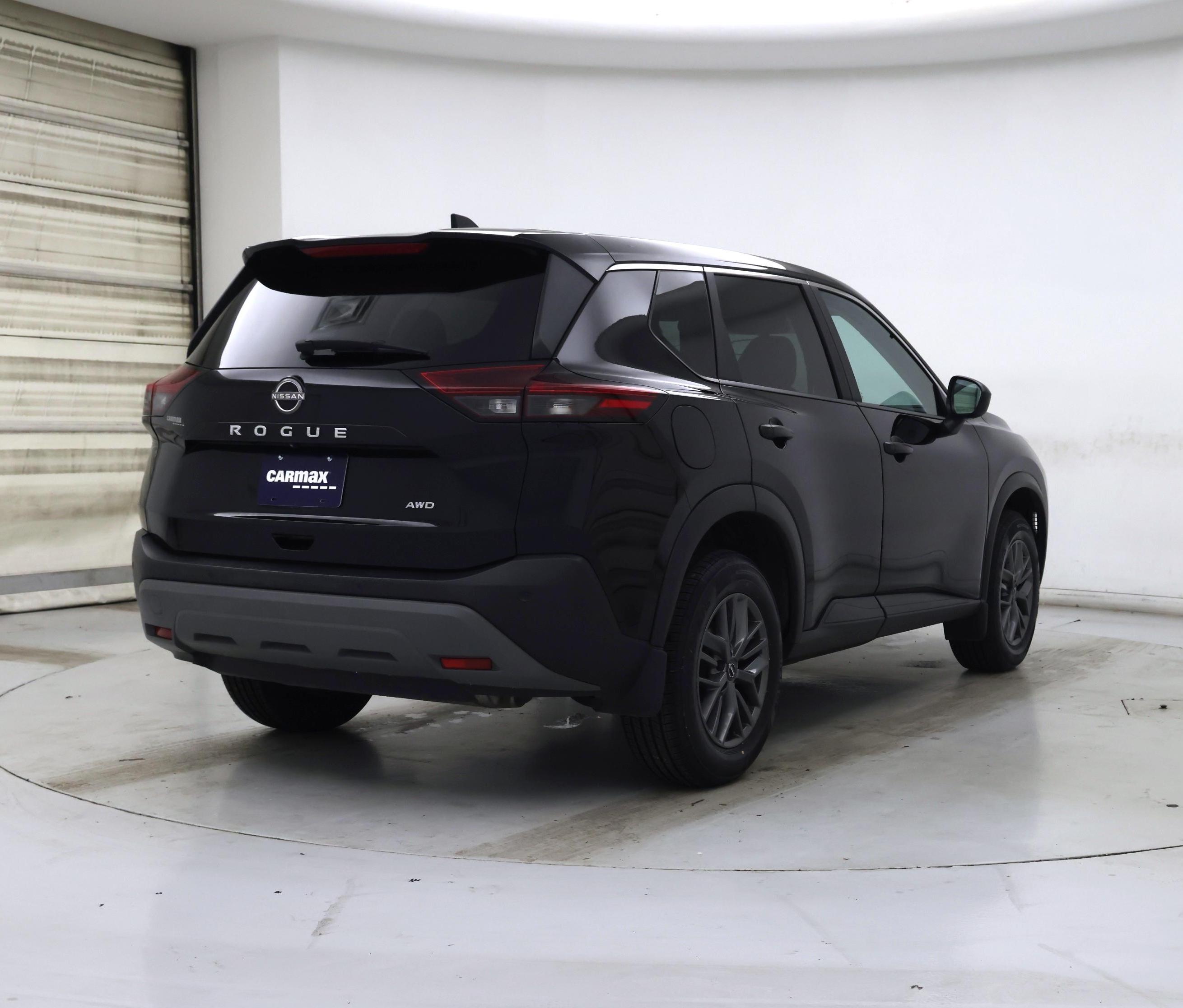 Thumbnail: 2023 Nissan Rogue - 8