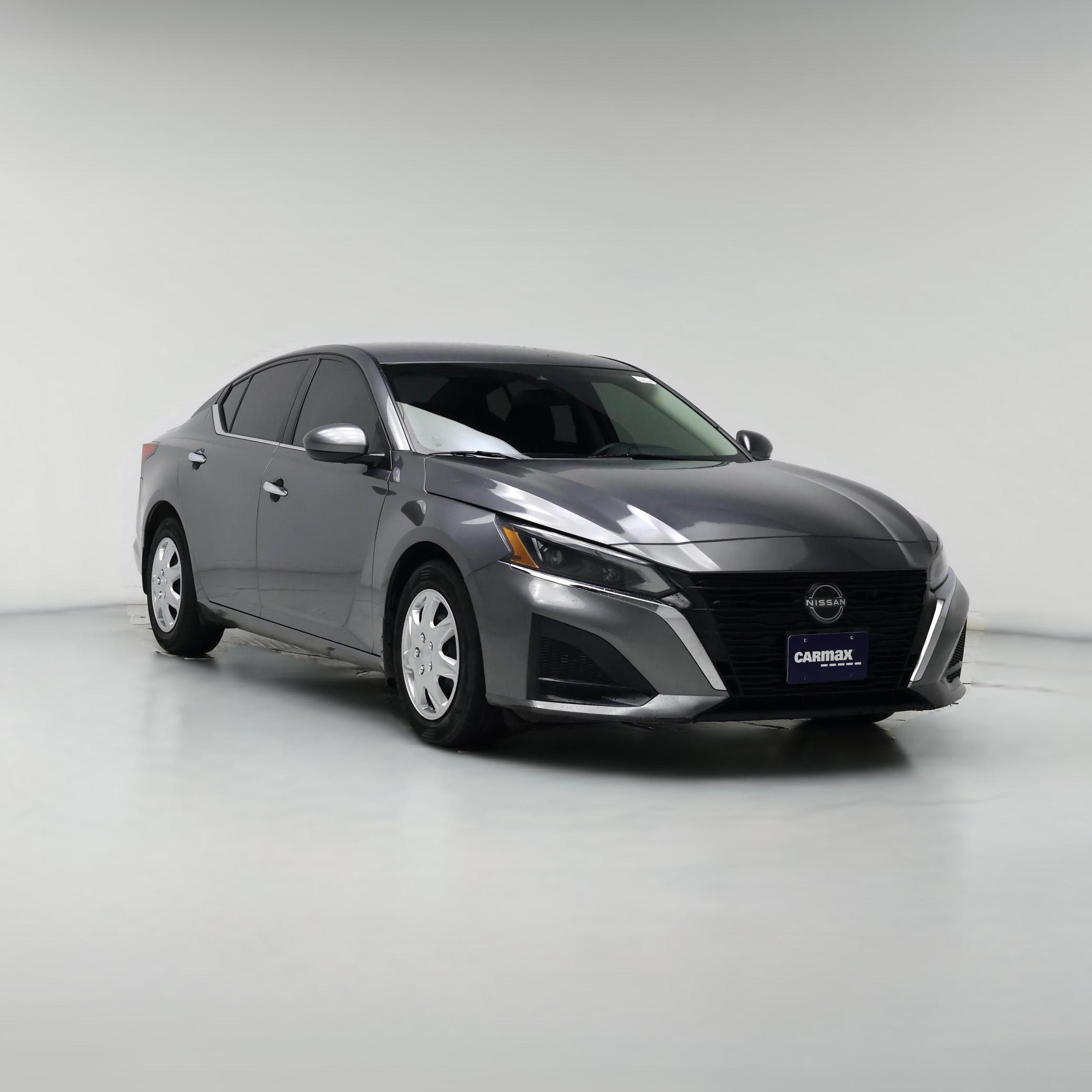 Thumbnail: 2023 Nissan Altima - 1