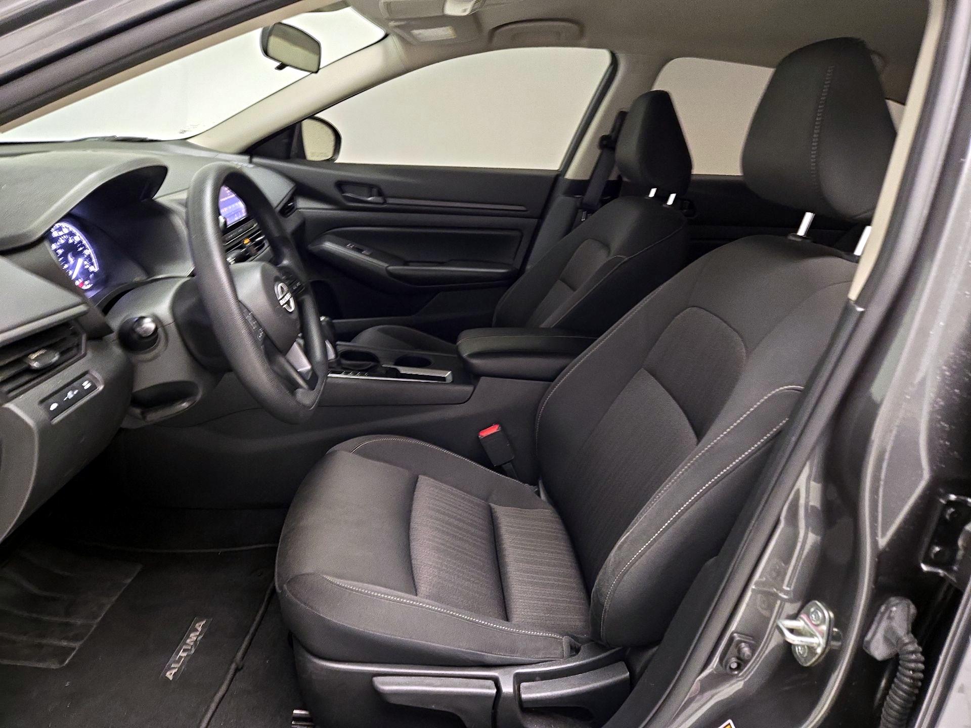 Thumbnail: 2023 Nissan Altima - 11