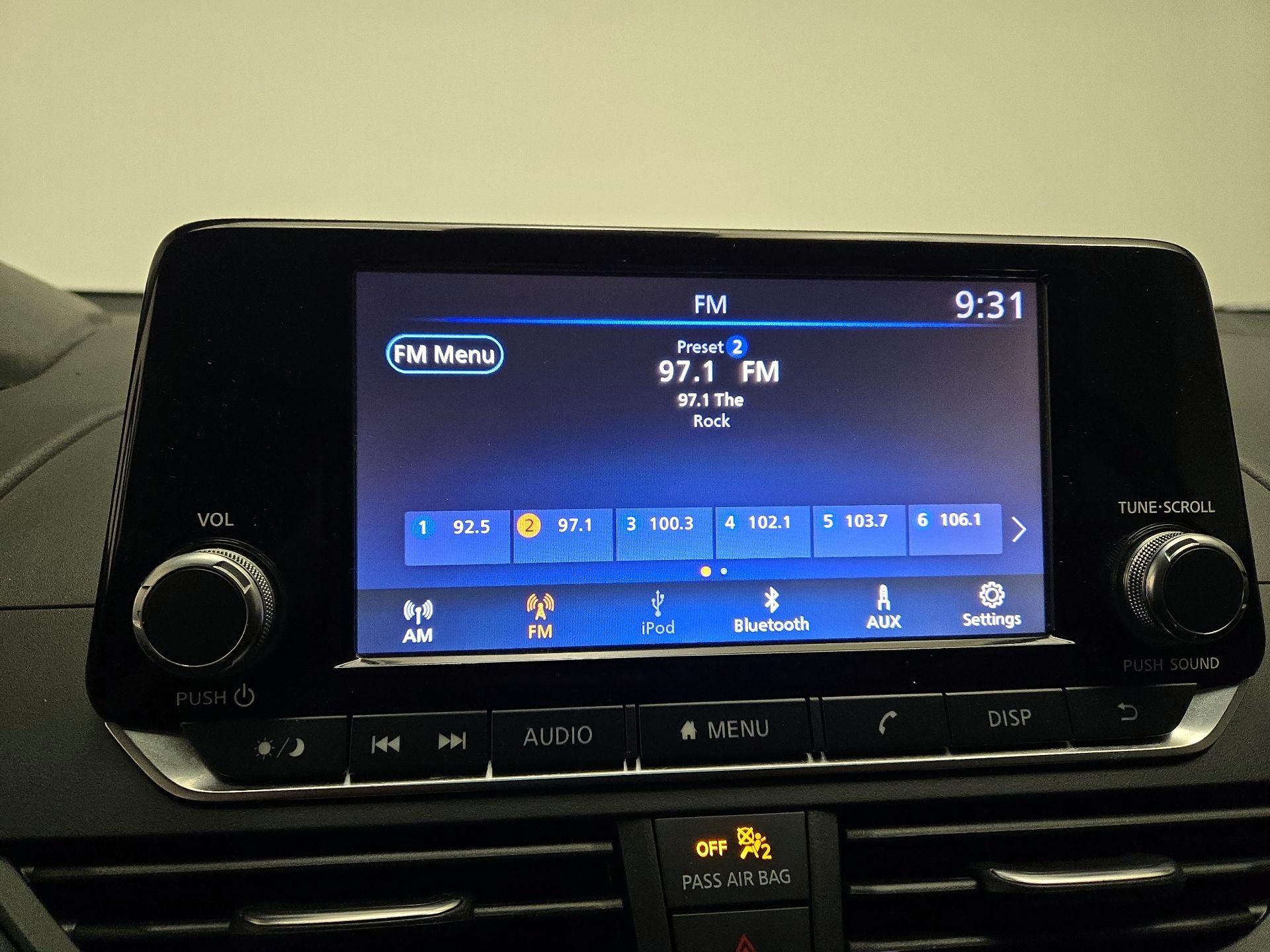 Thumbnail: 2023 Nissan Altima - 15