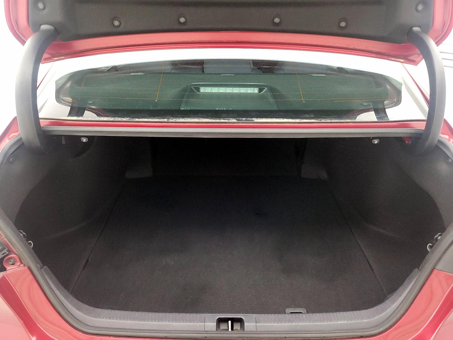 Thumbnail: 2021 Toyota Camry - 20