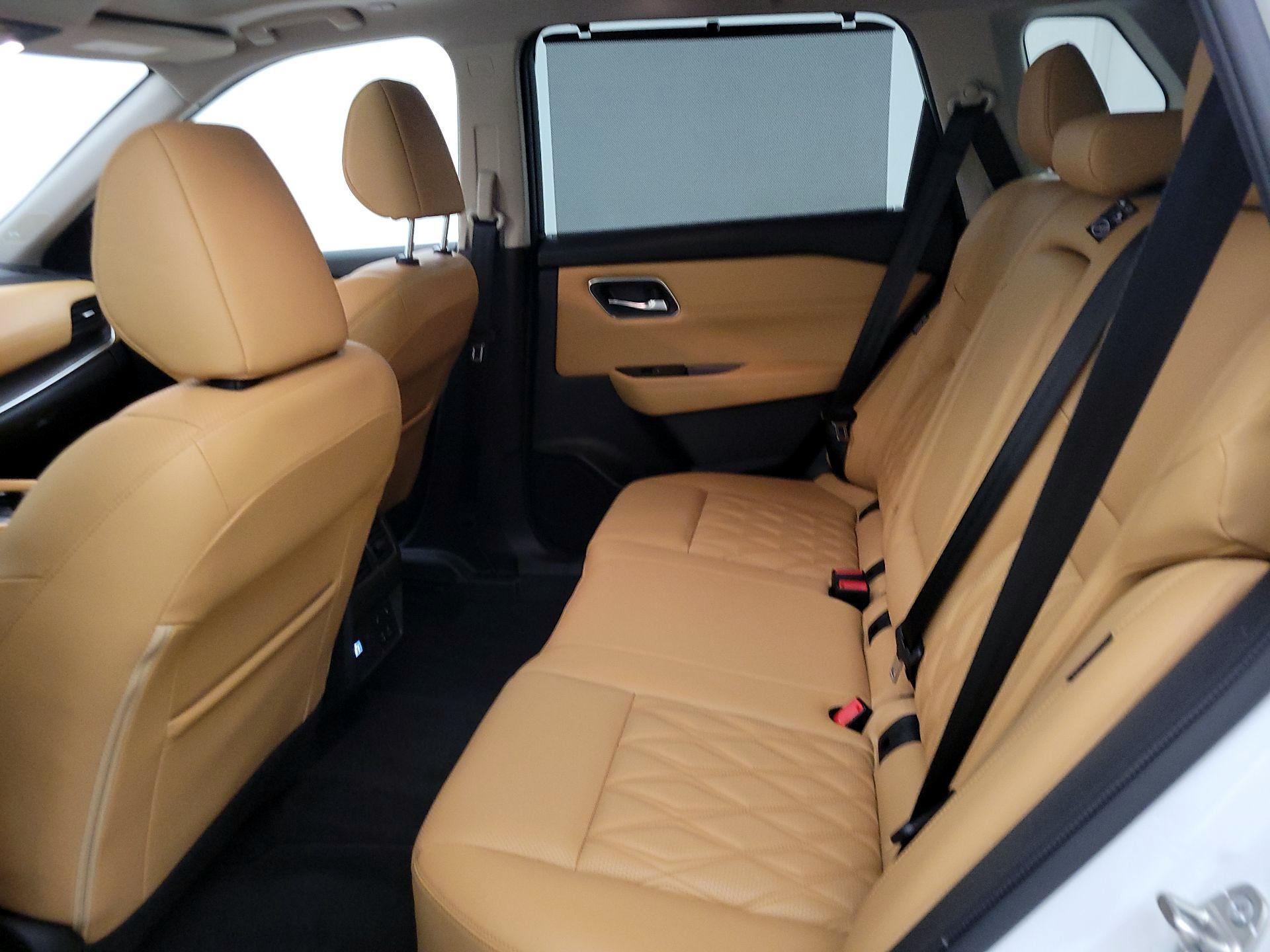 Thumbnail: 2022 Nissan Rogue - 20