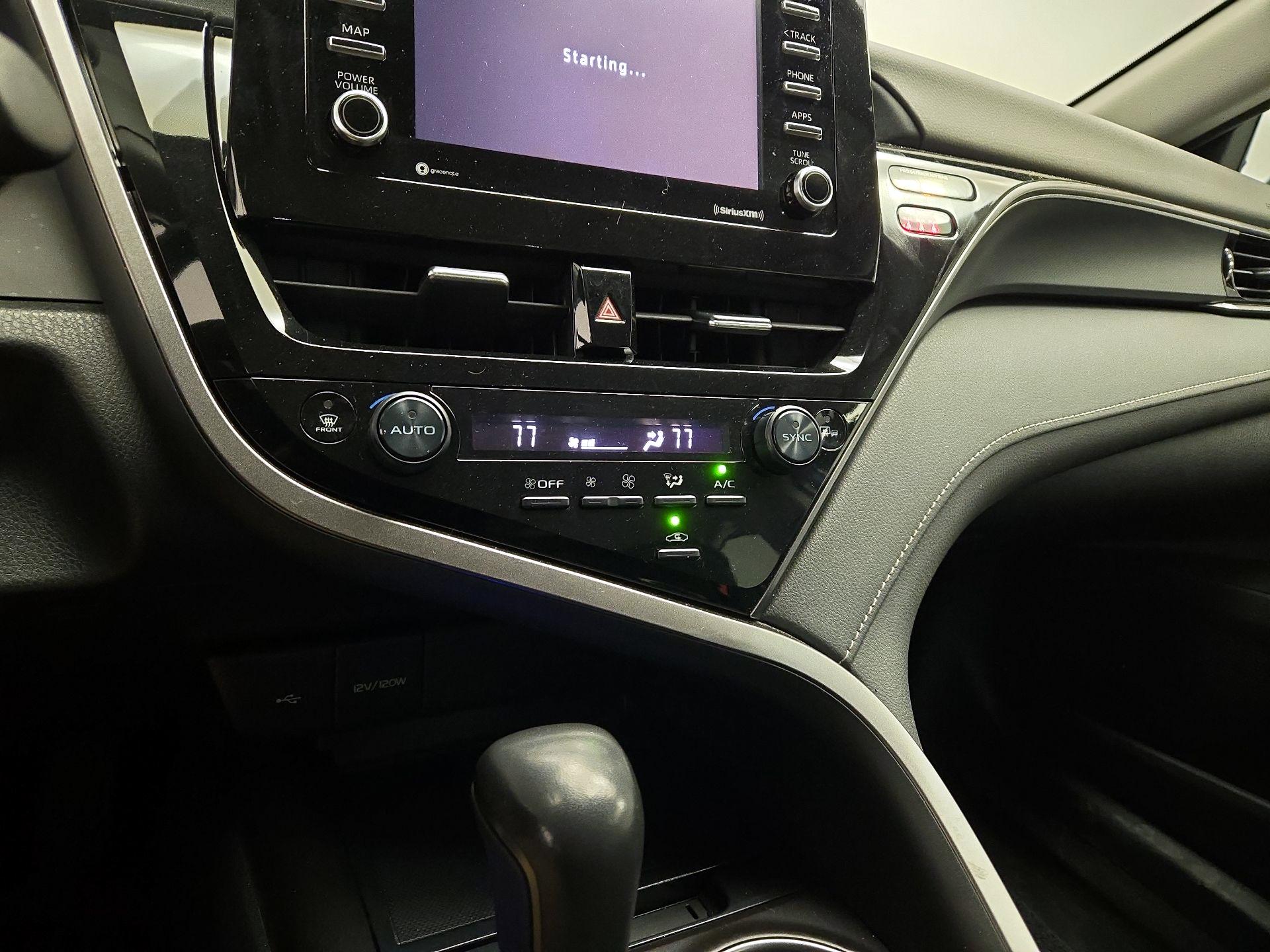 Thumbnail: 2023 Toyota Camry - 16