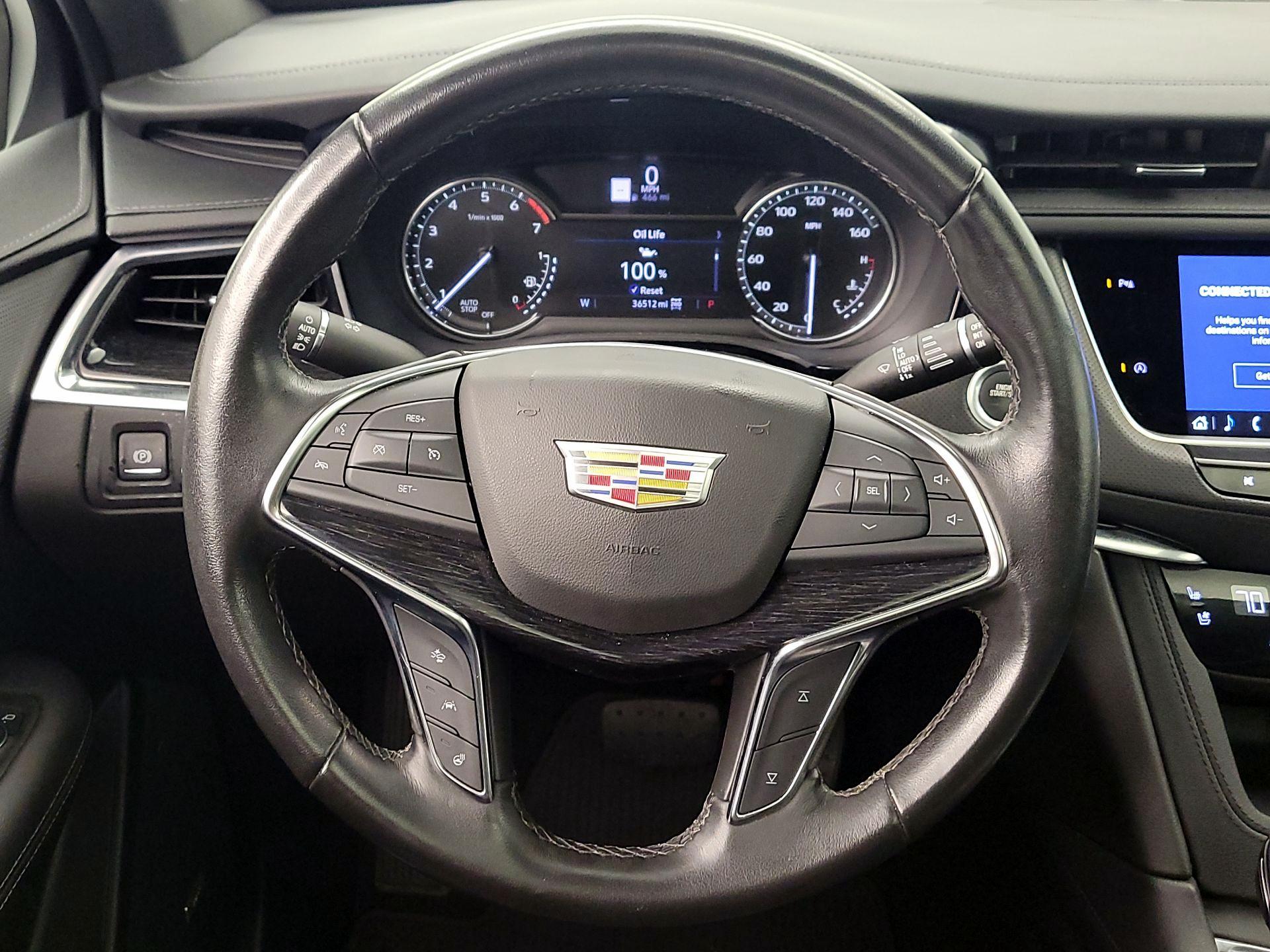 Thumbnail: 2021 Cadillac XT5 - 10