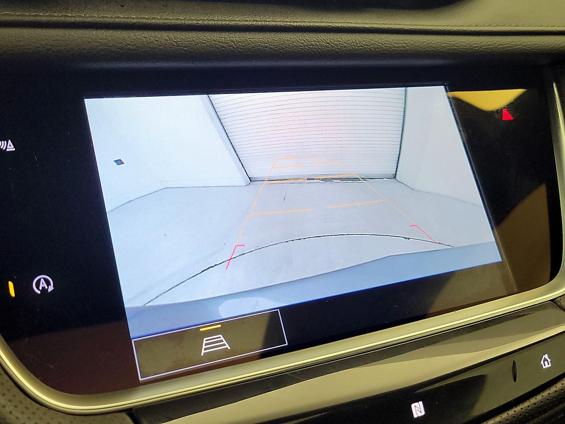 Thumbnail: 2021 Cadillac XT5 - 14