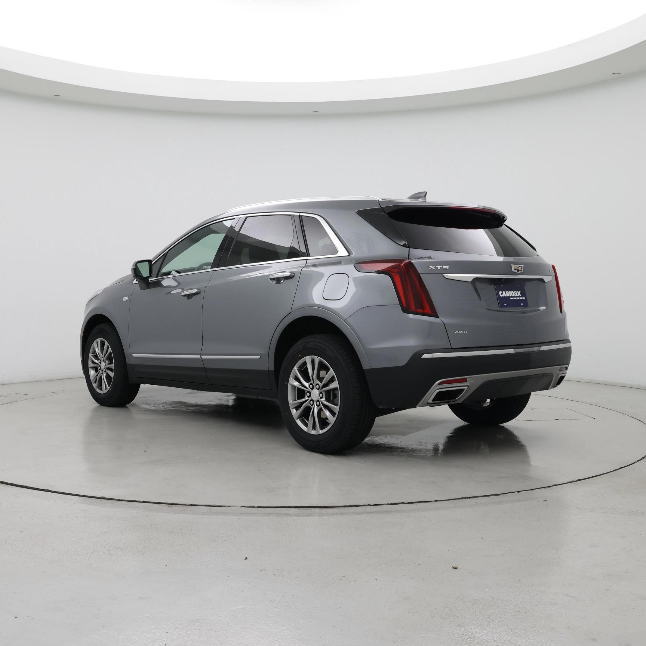 Thumbnail: 2021 Cadillac XT5 - 2