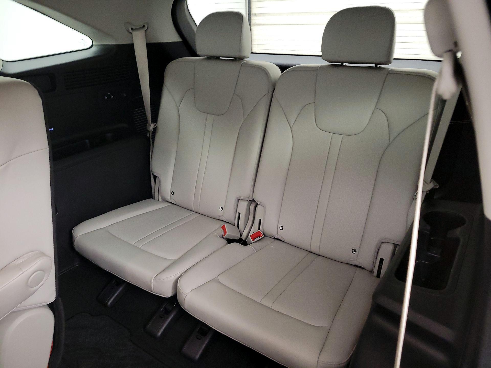 Thumbnail: 2021 Kia Sorento - 20