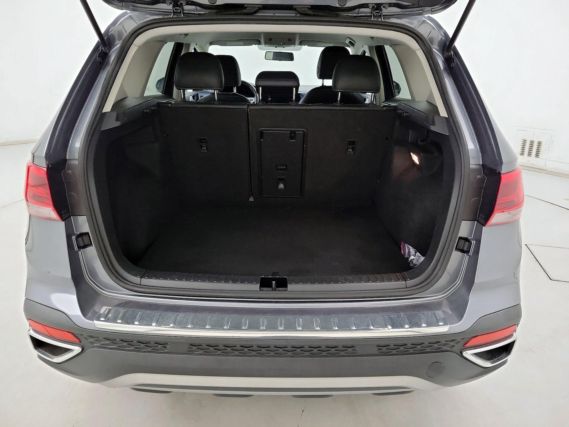 Thumbnail: 2022 Volkswagen Taos - 18