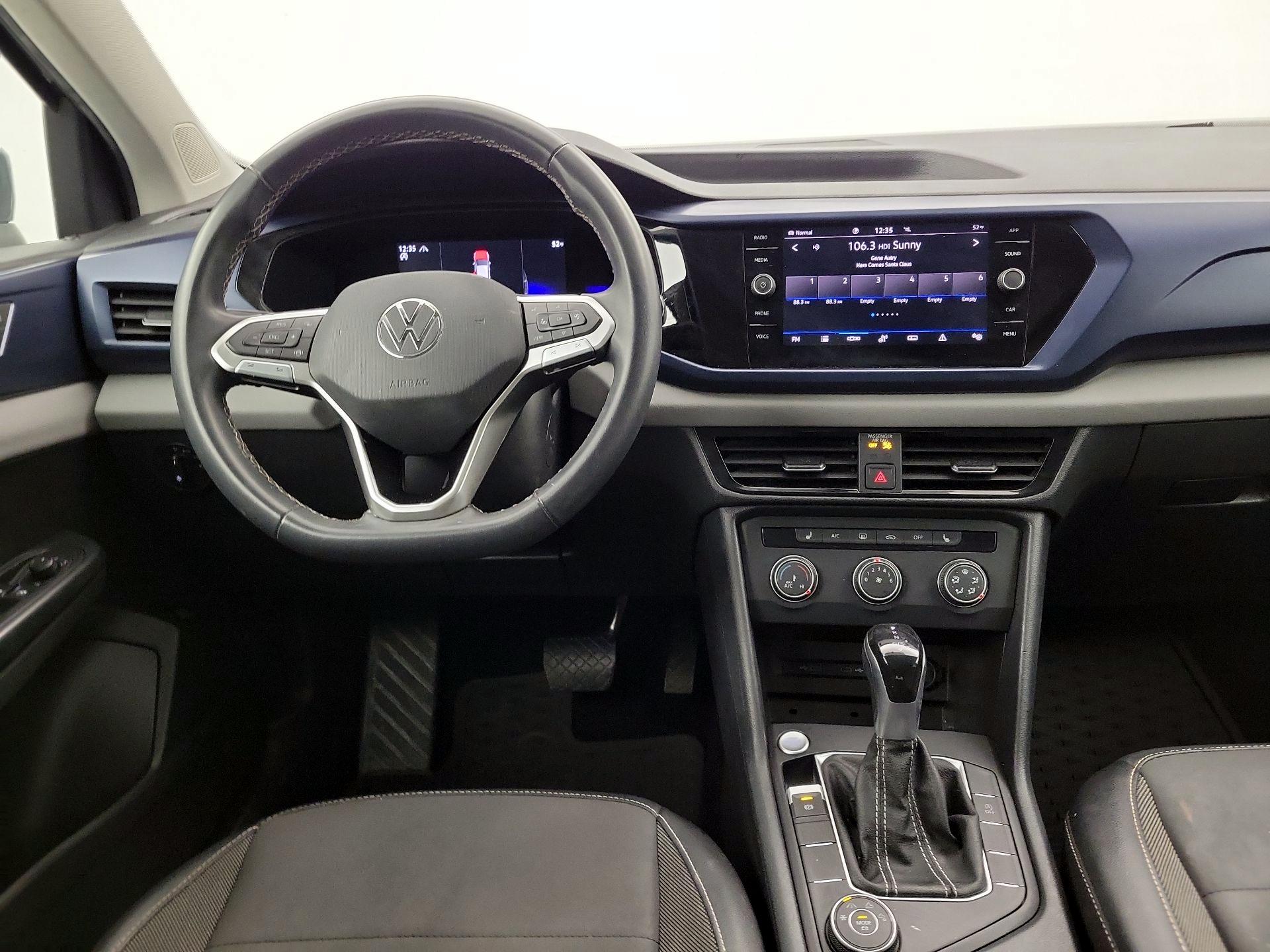 Thumbnail: 2022 Volkswagen Taos - 8