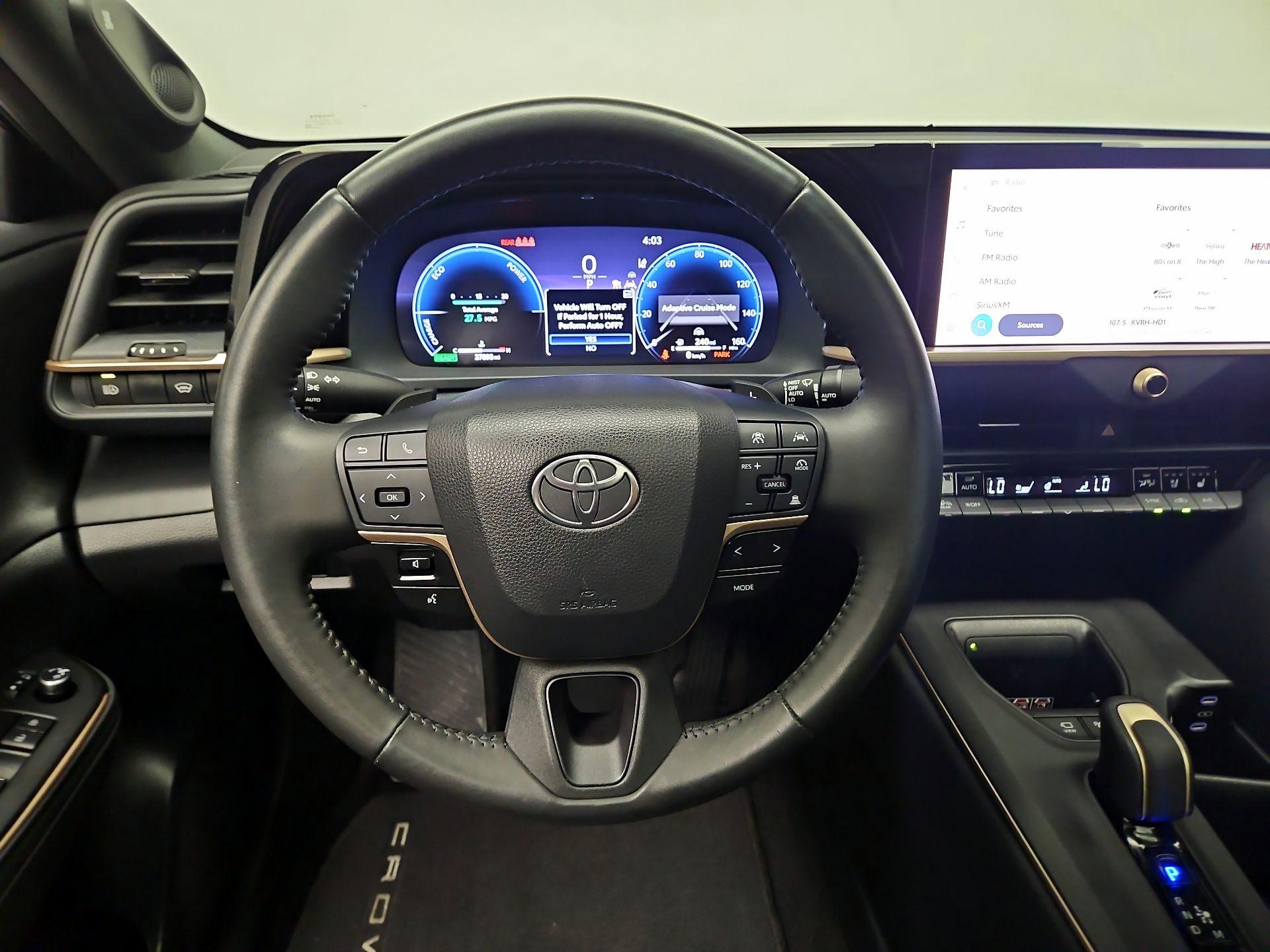 Thumbnail: 2023 Toyota Crown - 10