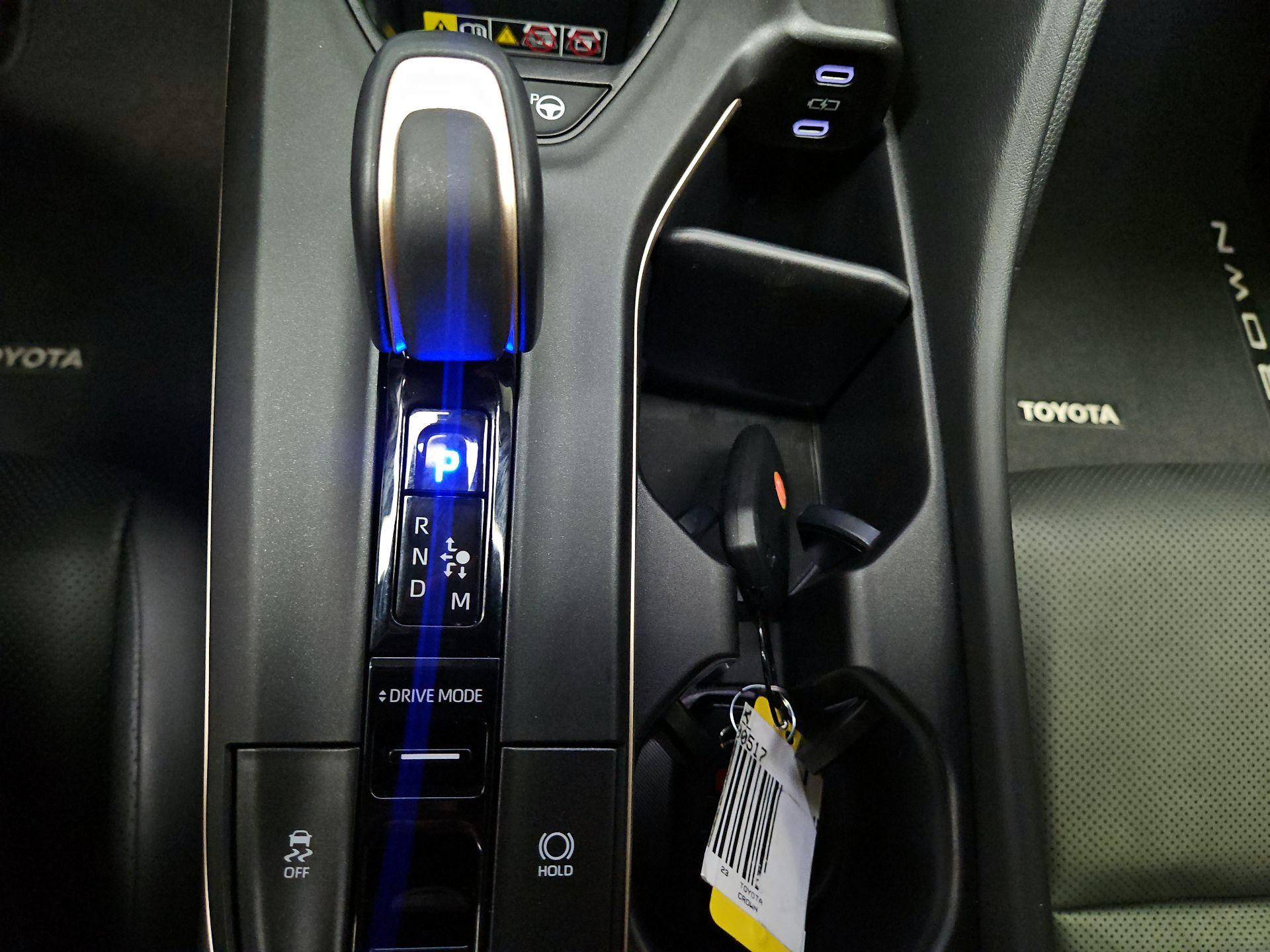 Thumbnail: 2023 Toyota Crown - 17