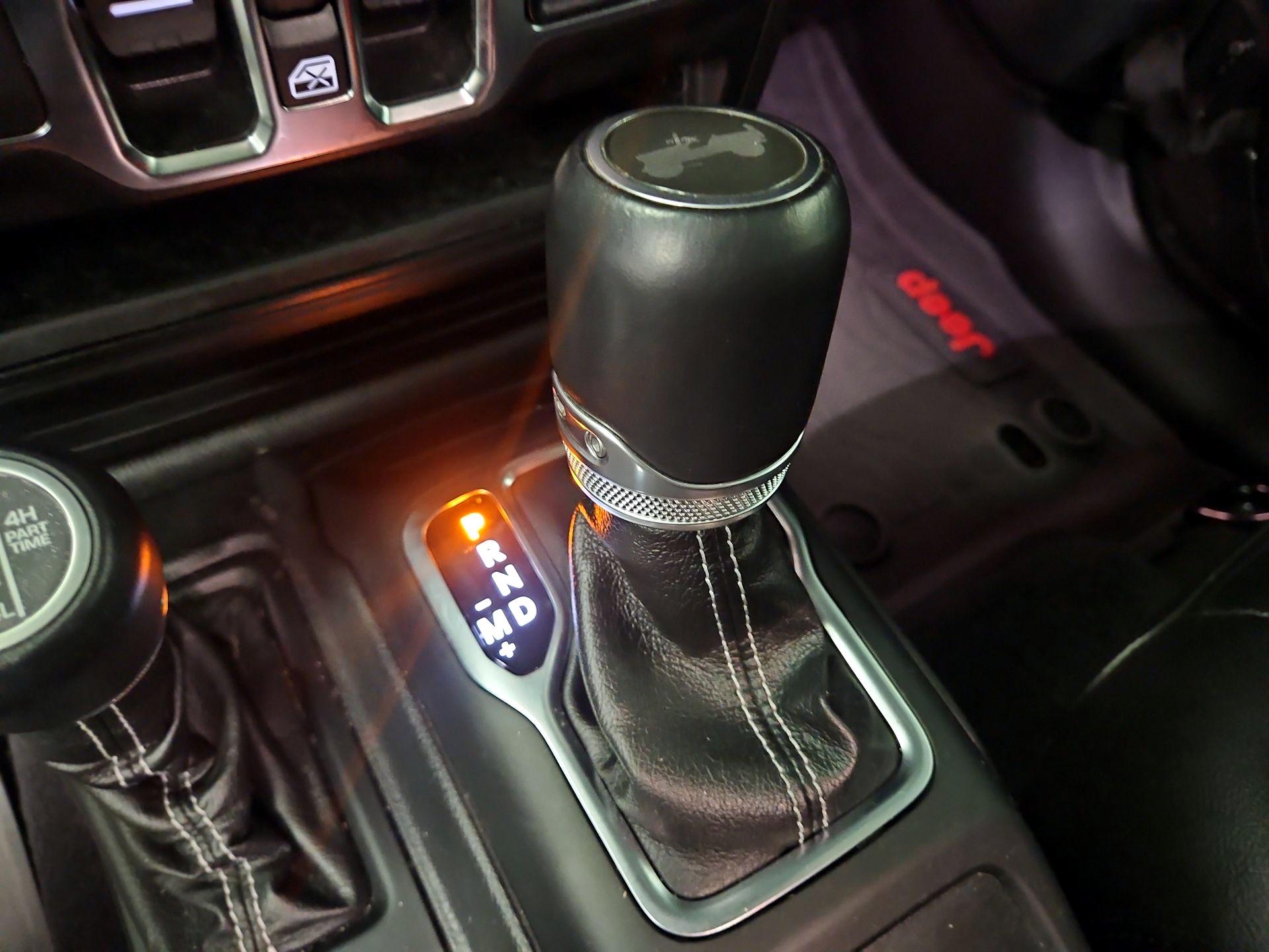 Thumbnail: 2021 Jeep Wrangler - 18