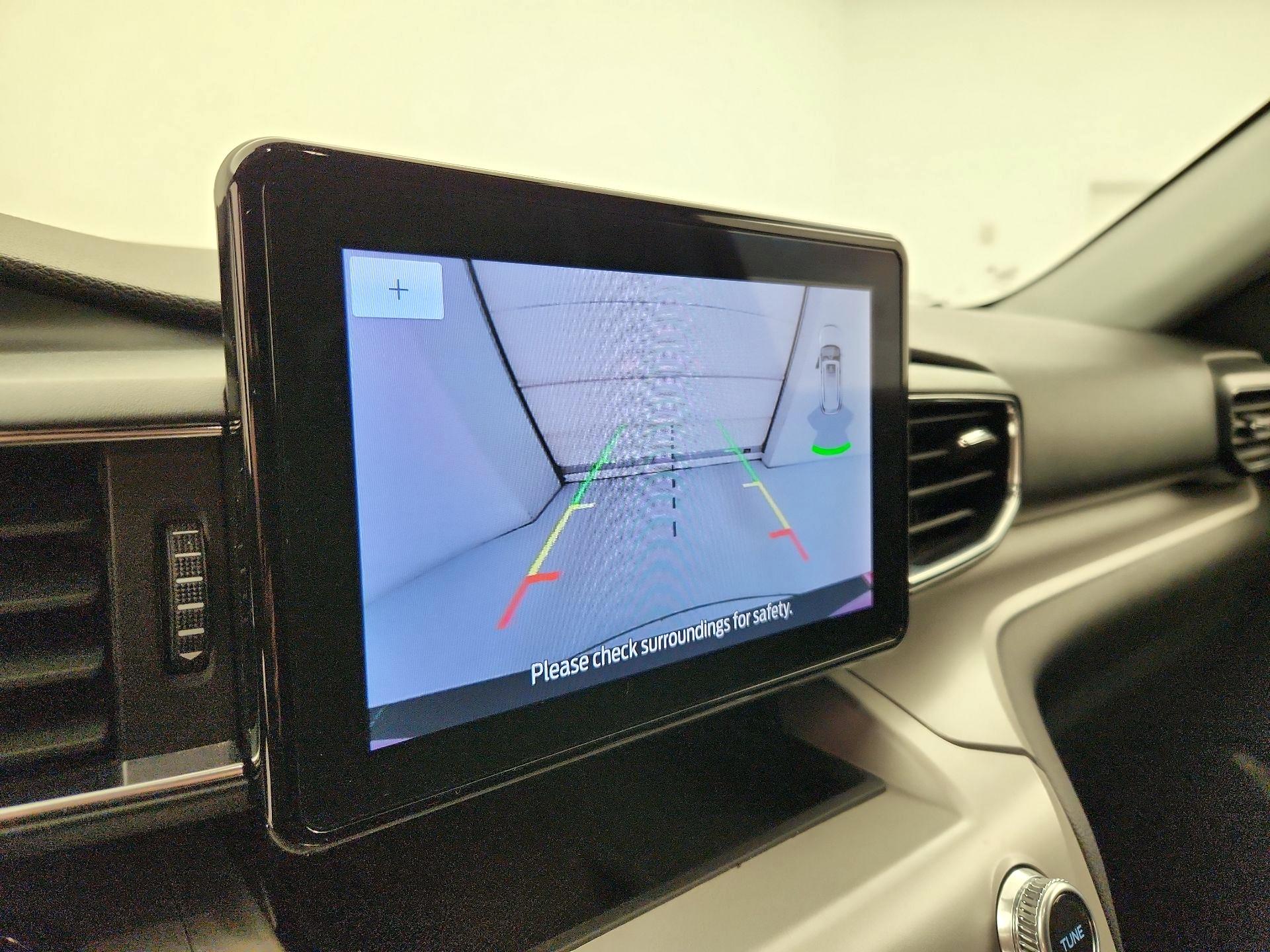 Thumbnail: 2023 Ford Explorer - 15