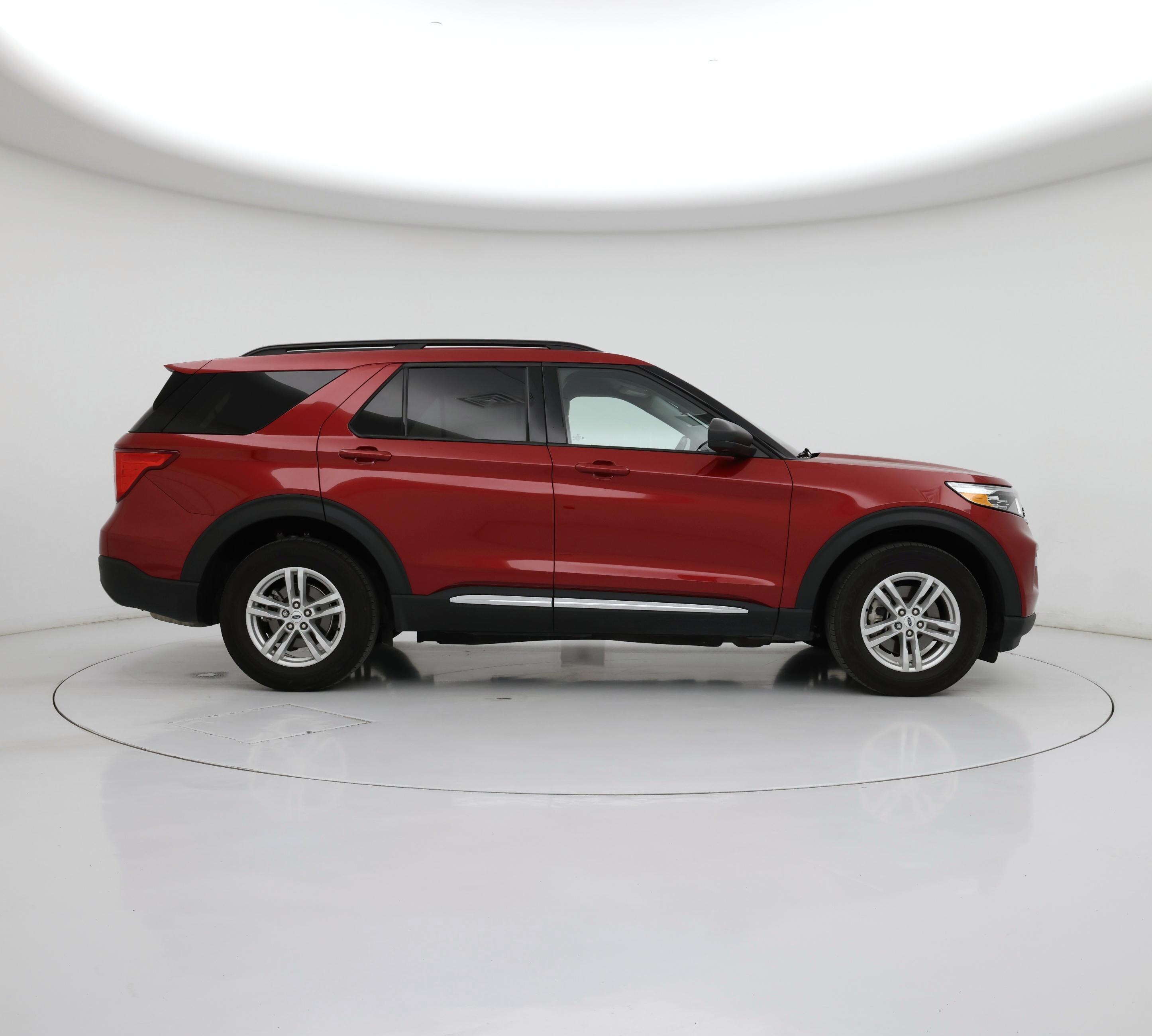 Thumbnail: 2023 Ford Explorer - 7