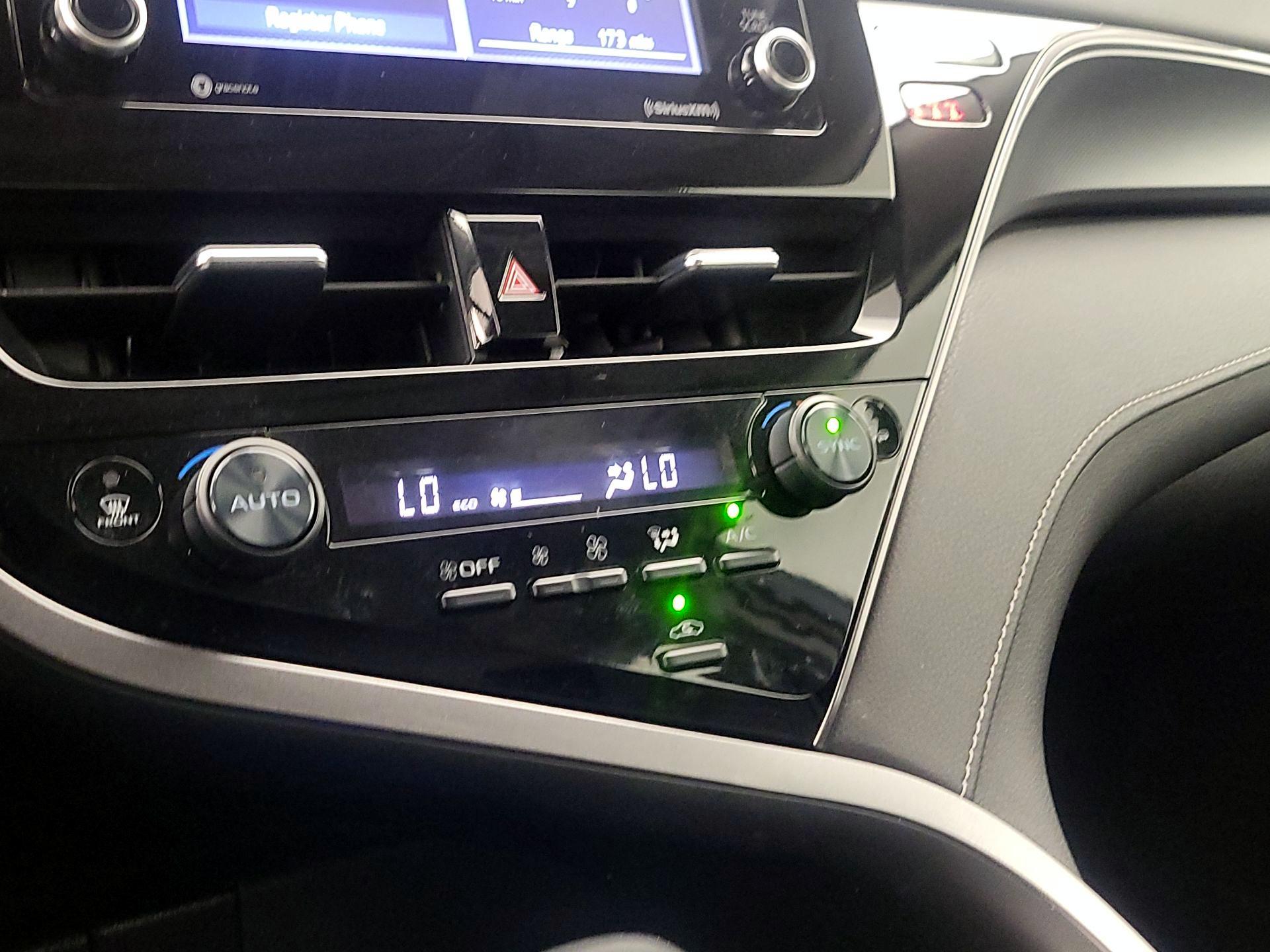 Thumbnail: 2023 Toyota Camry - 16