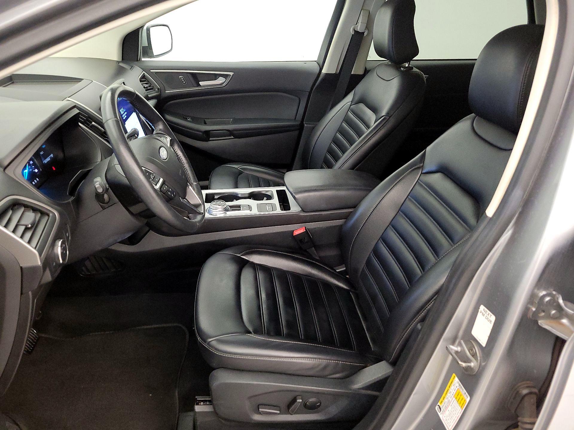 Thumbnail: 2022 Ford Edge - 11