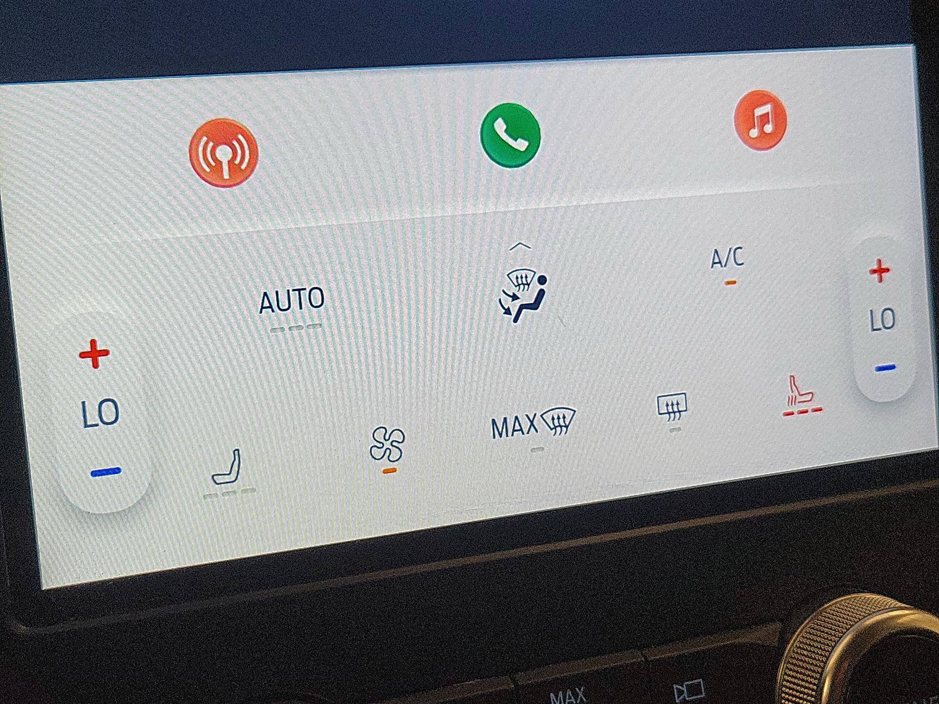 Thumbnail: 2022 Ford Edge - 16