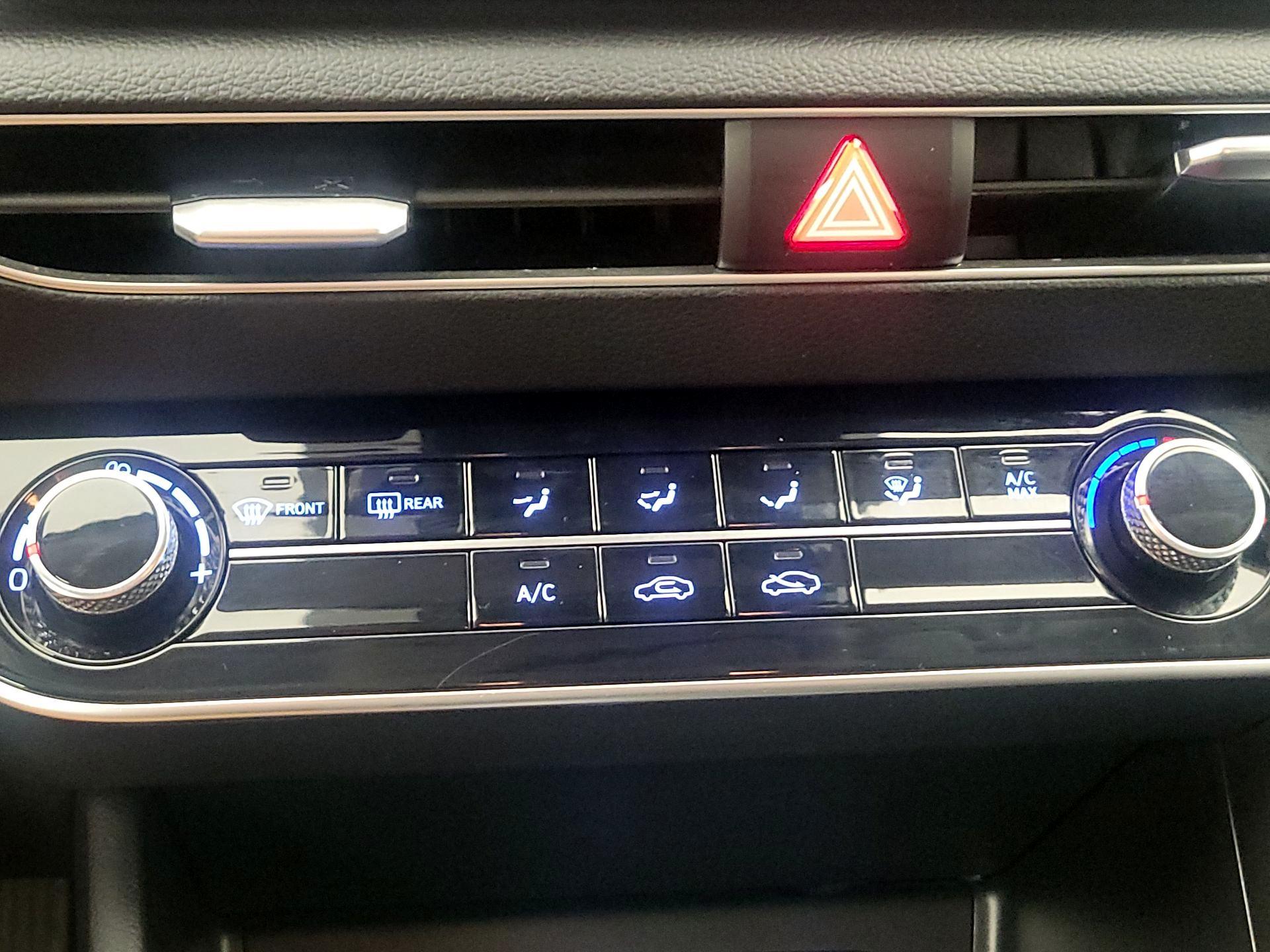 Thumbnail: 2023 Hyundai Sonata - 16