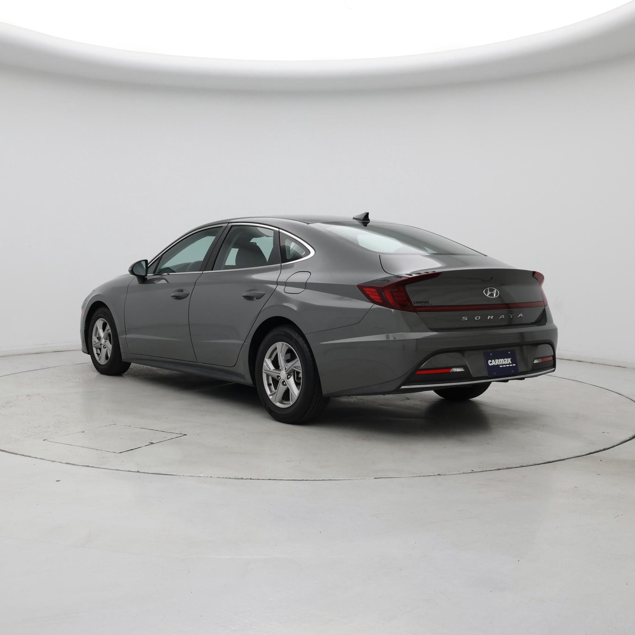 Thumbnail: 2023 Hyundai Sonata - 2