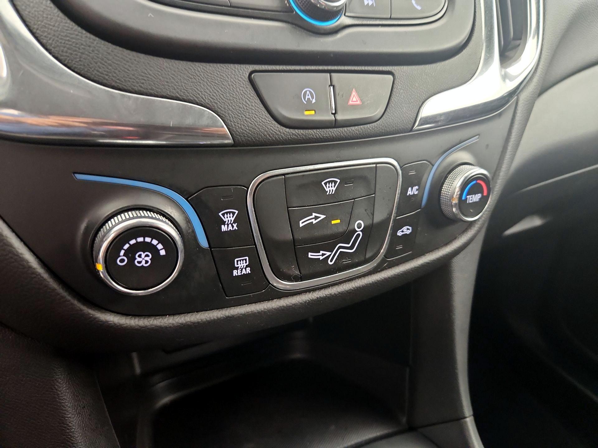 Thumbnail: 2023 Chevrolet Equinox - 16